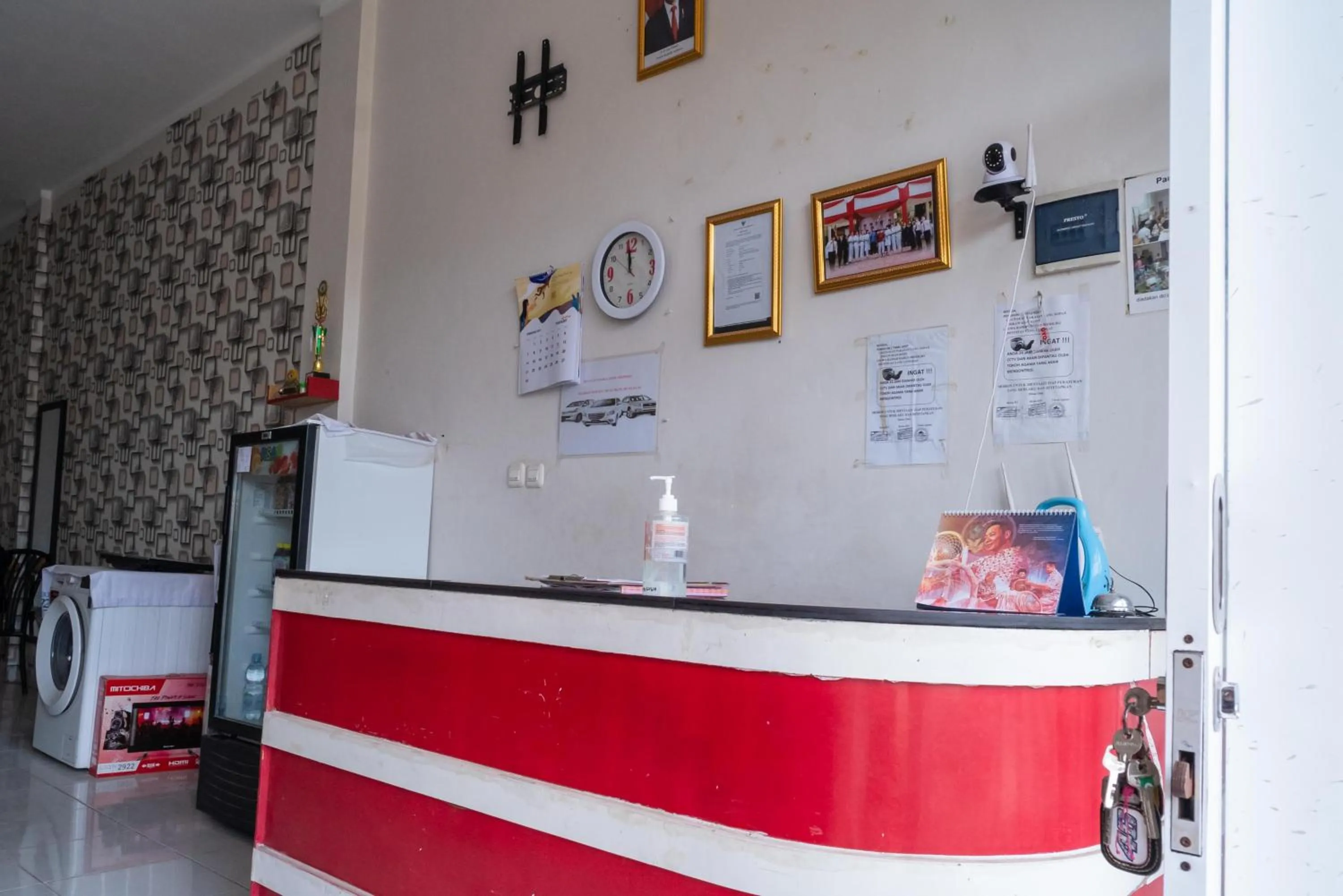 Property building in 77 Guest House Serpong Mitra RedDoorz