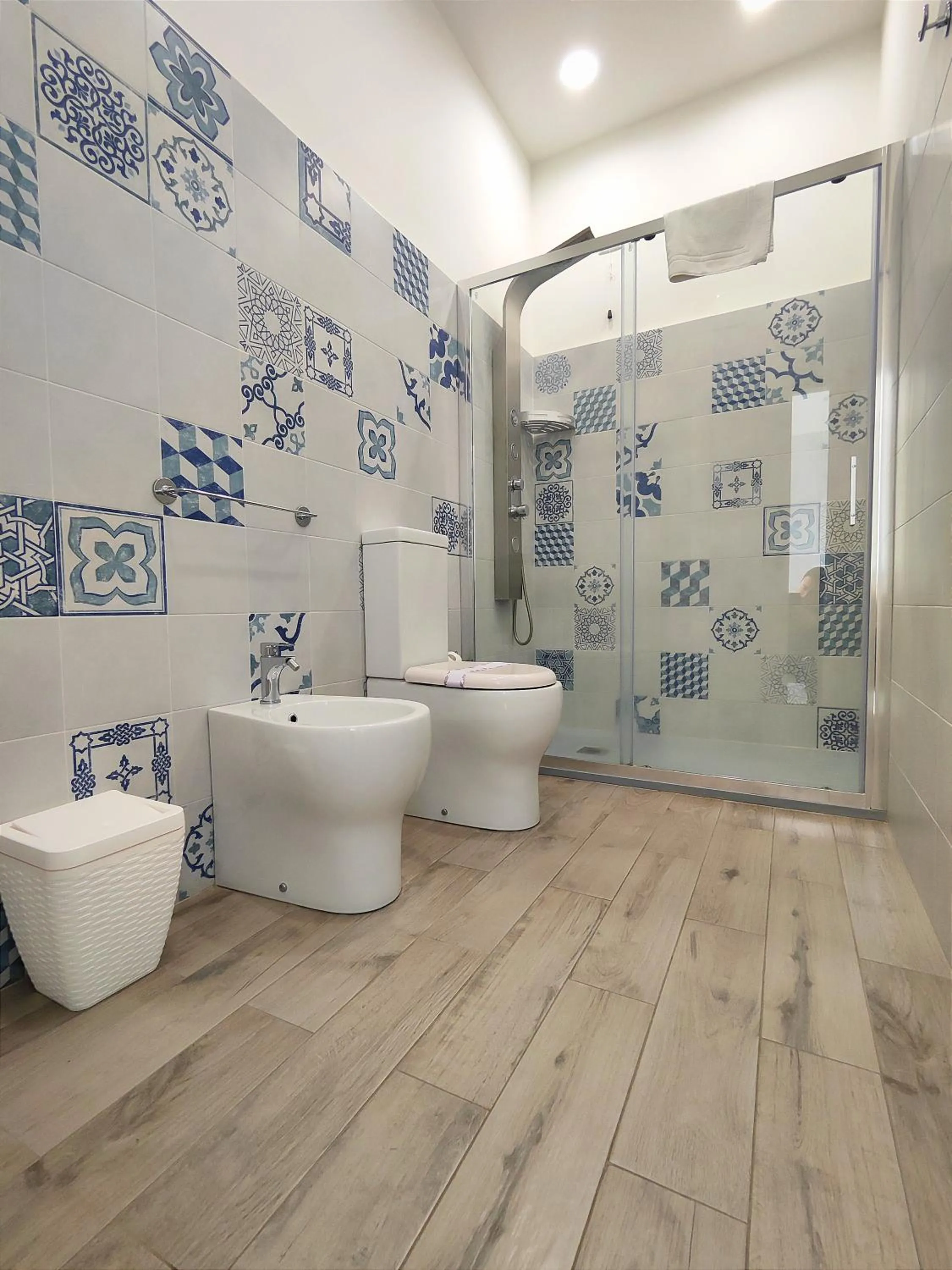 Shower in Made in Sicily Santa Tecla