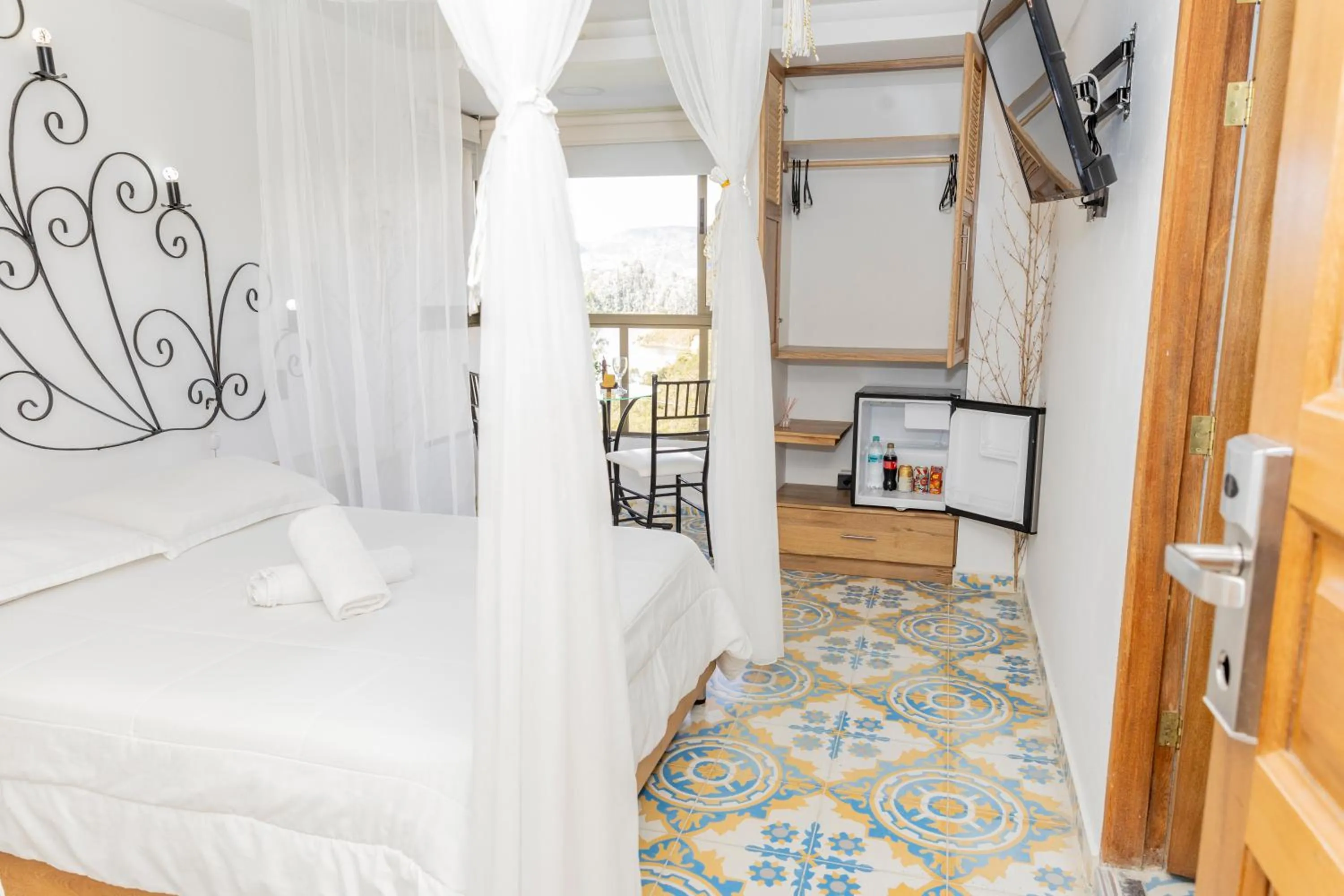 Bed in Hotel Bahia Del Faro