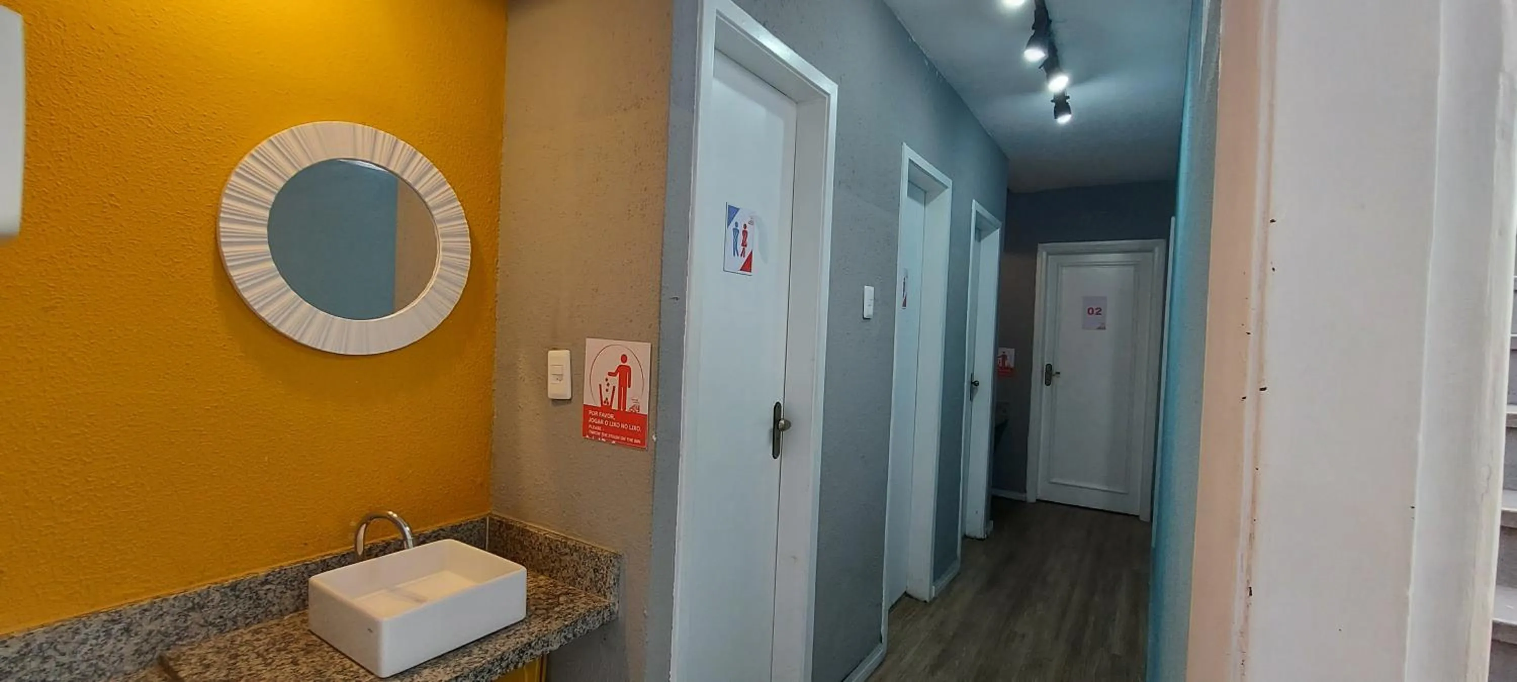 Bathroom in Hostel Leblon