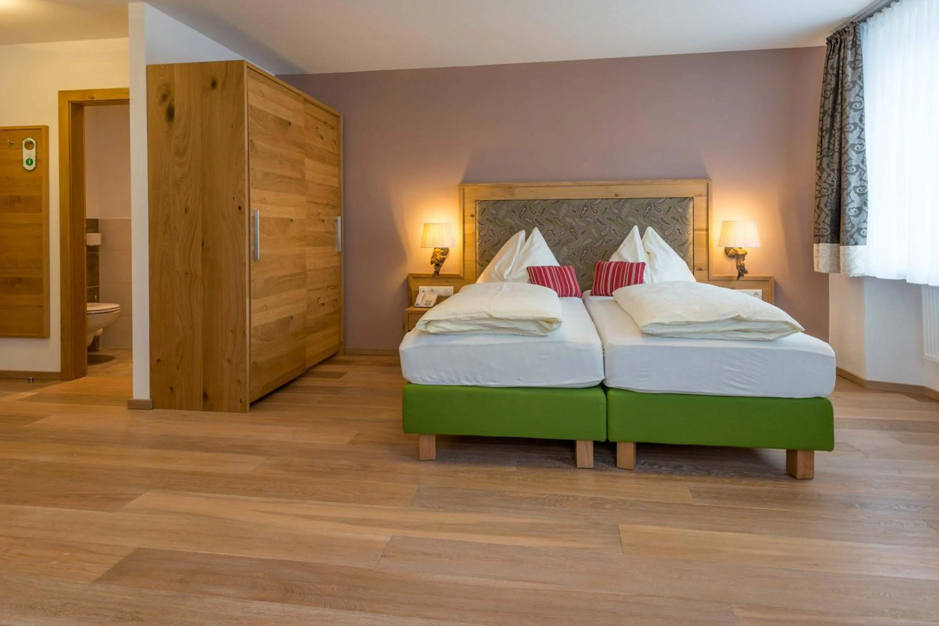 Bedroom, Bed in Posthotel Radstadt