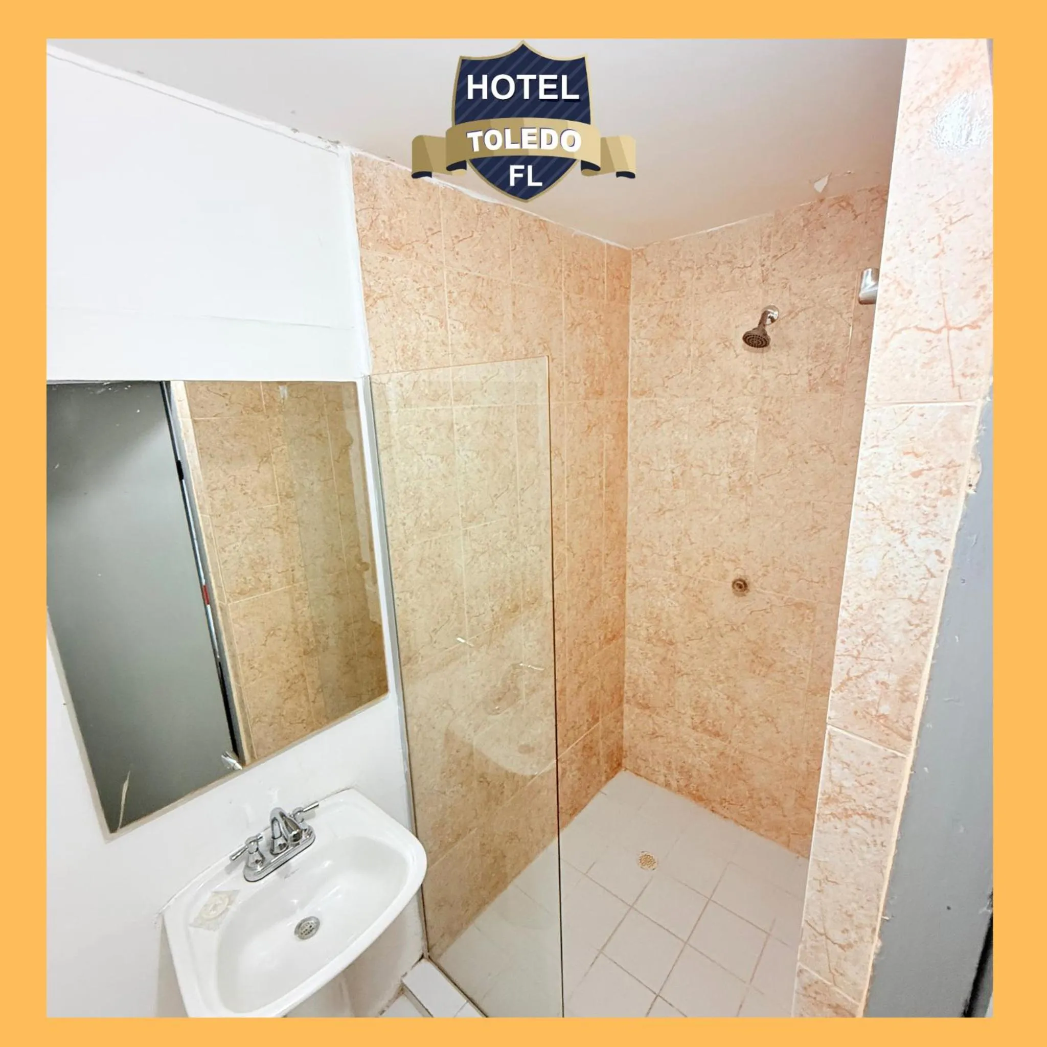 Shower in Hotel Toledo FL