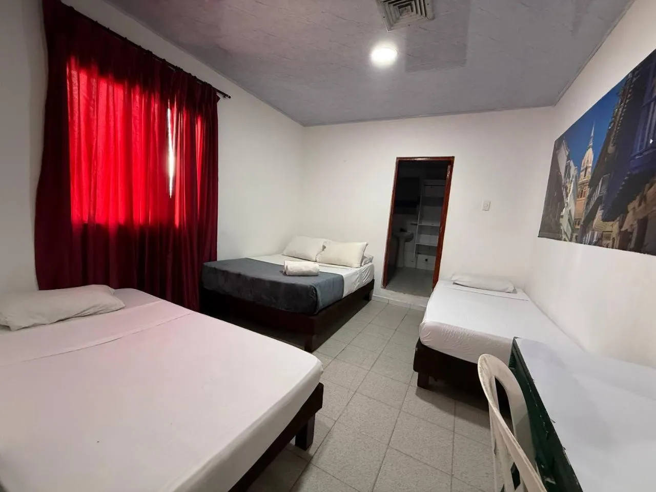 Bed in Hotel Toledo FL