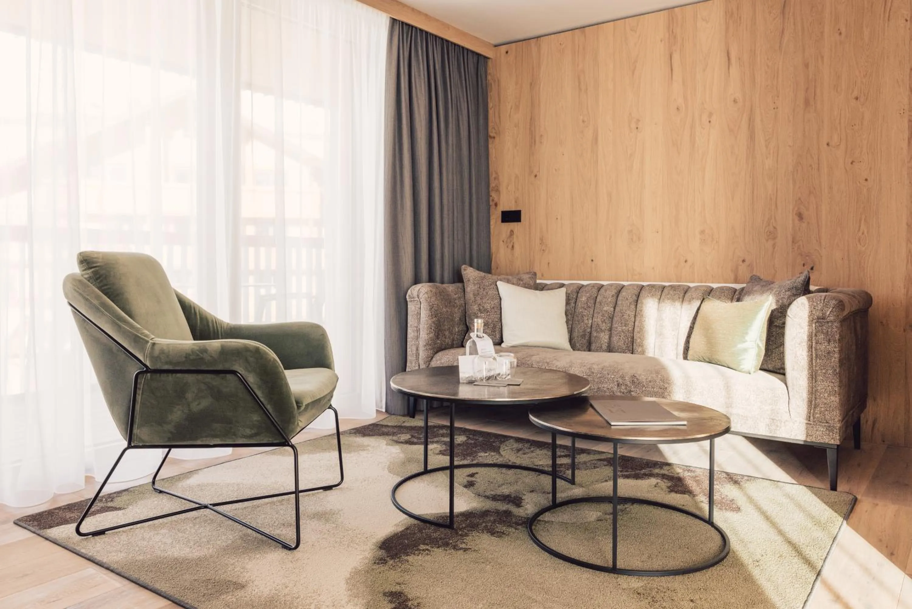 Photo of the whole room in Hotel Schöne Aussicht