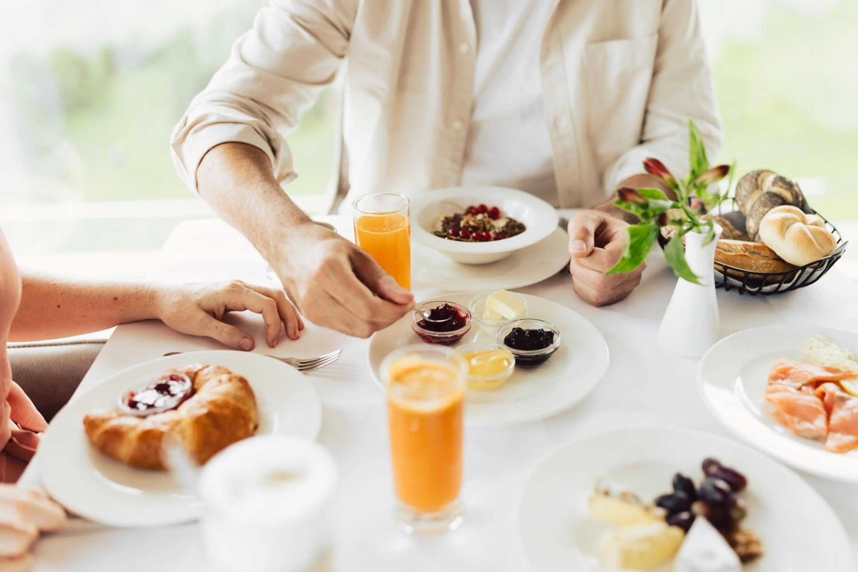 Breakfast in Hotel Schöne Aussicht