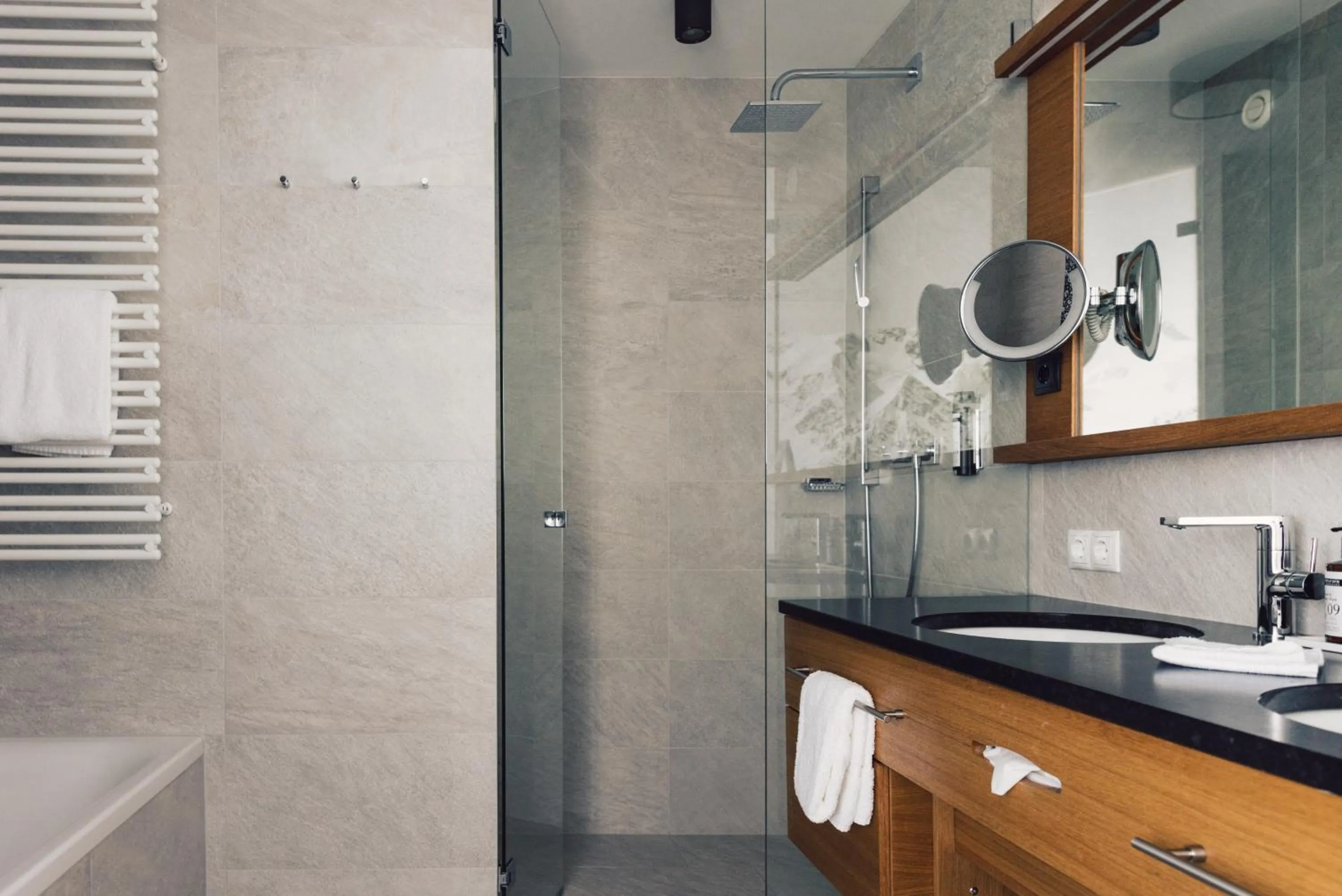 Bathroom in Hotel Schöne Aussicht