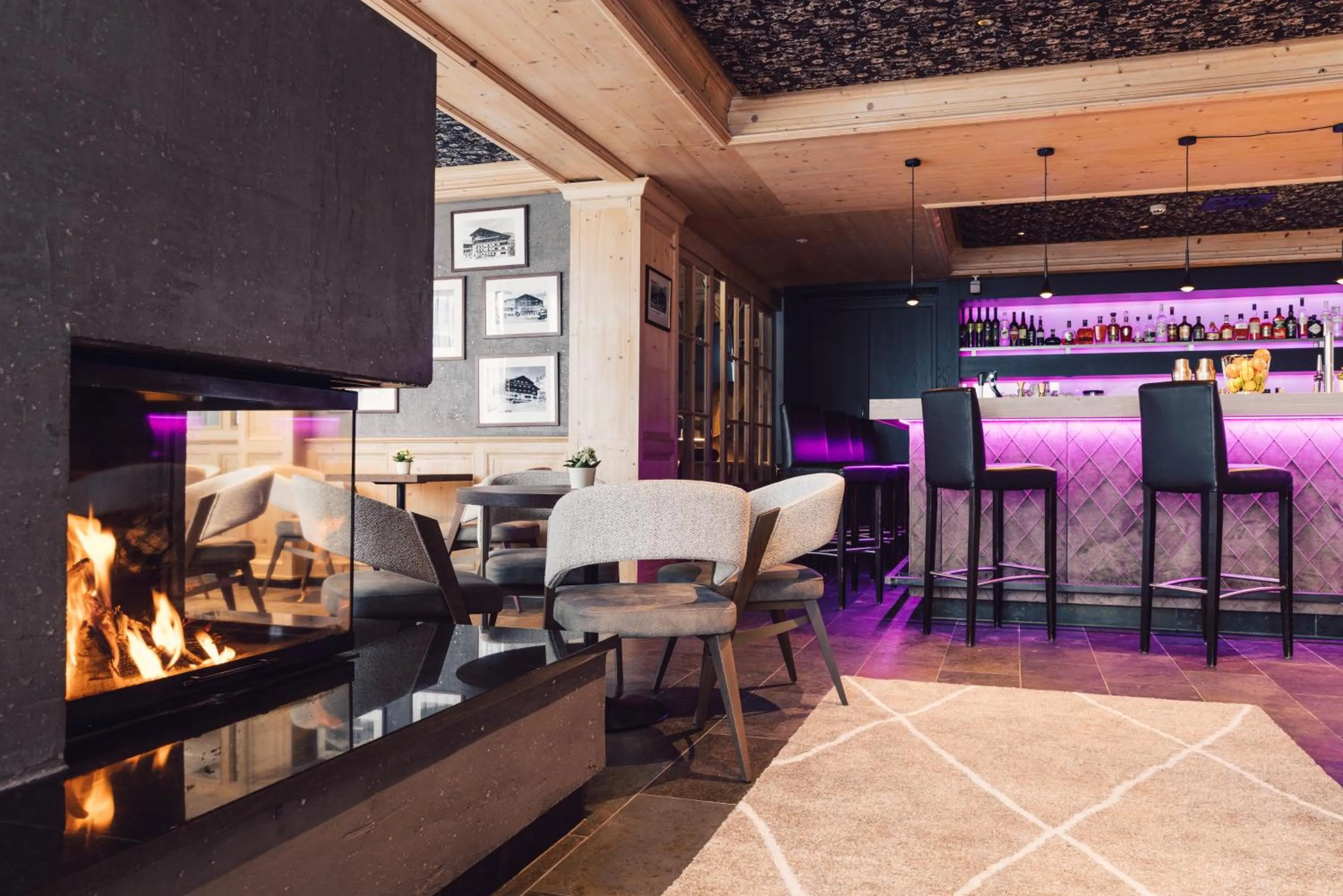 Lounge or bar in Hotel Schöne Aussicht