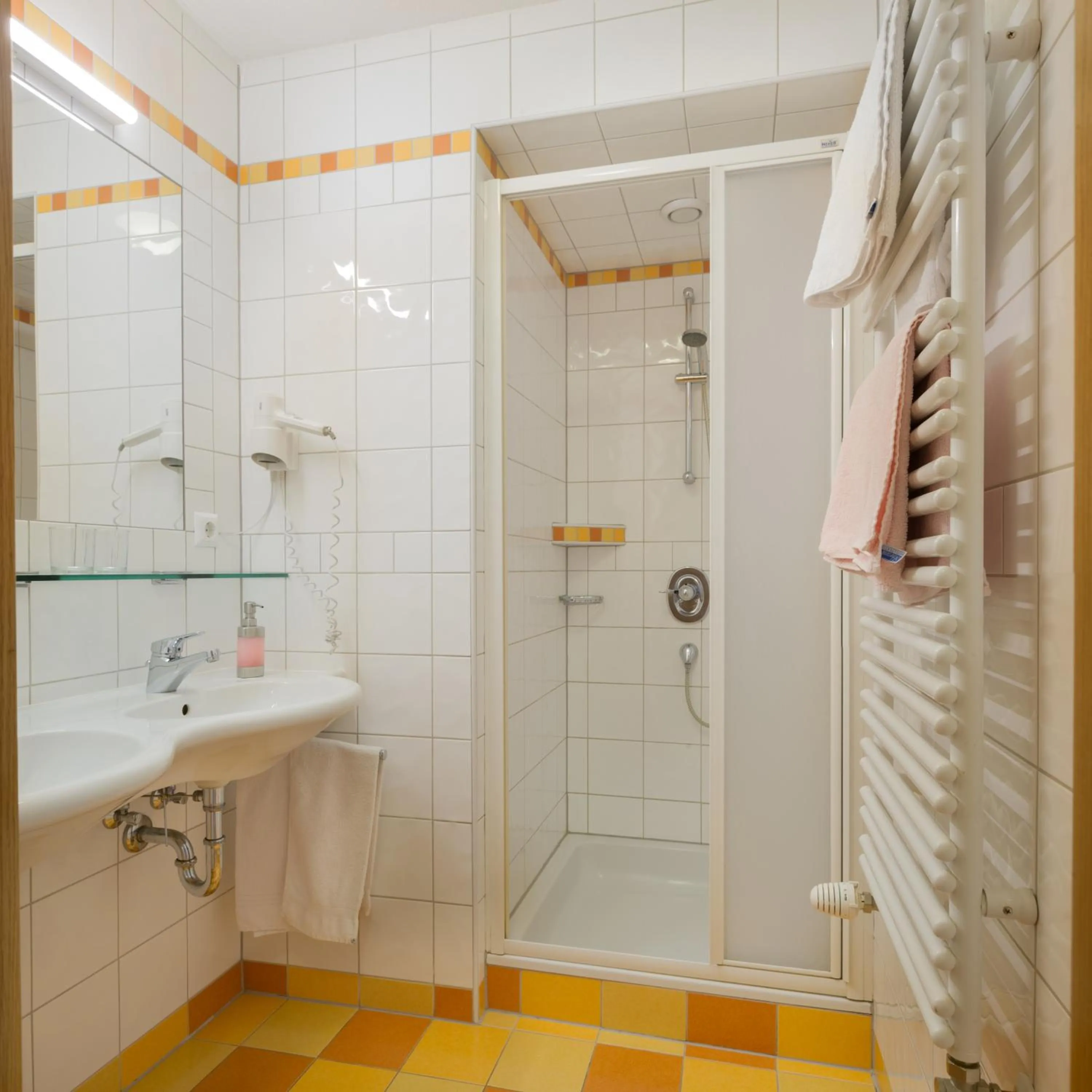 Bathroom in Ferienhof Neusacher Moser