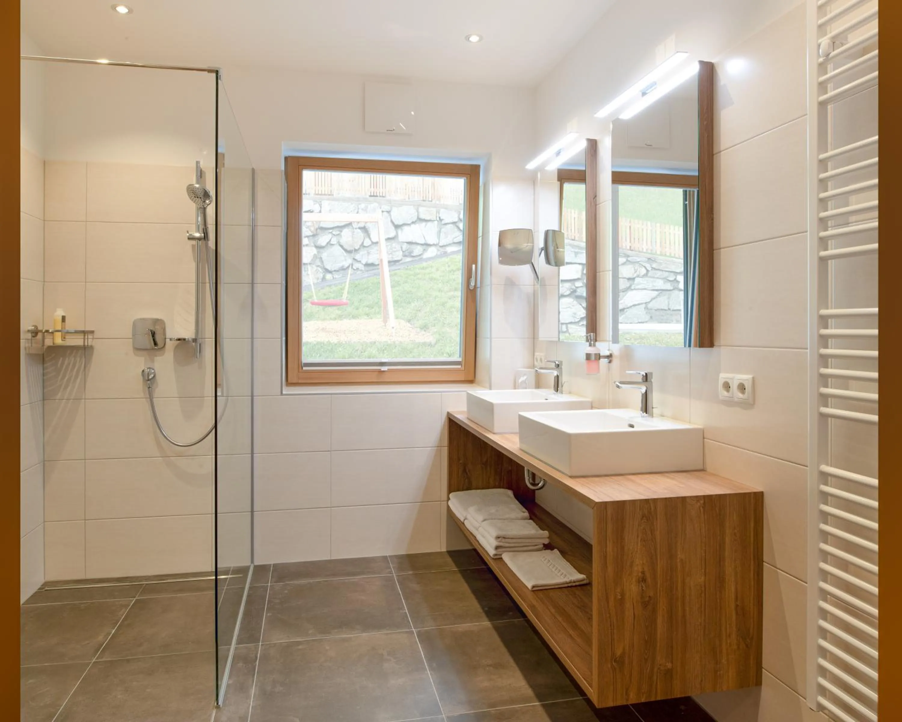 Bathroom in Ferienhof Neusacher Moser