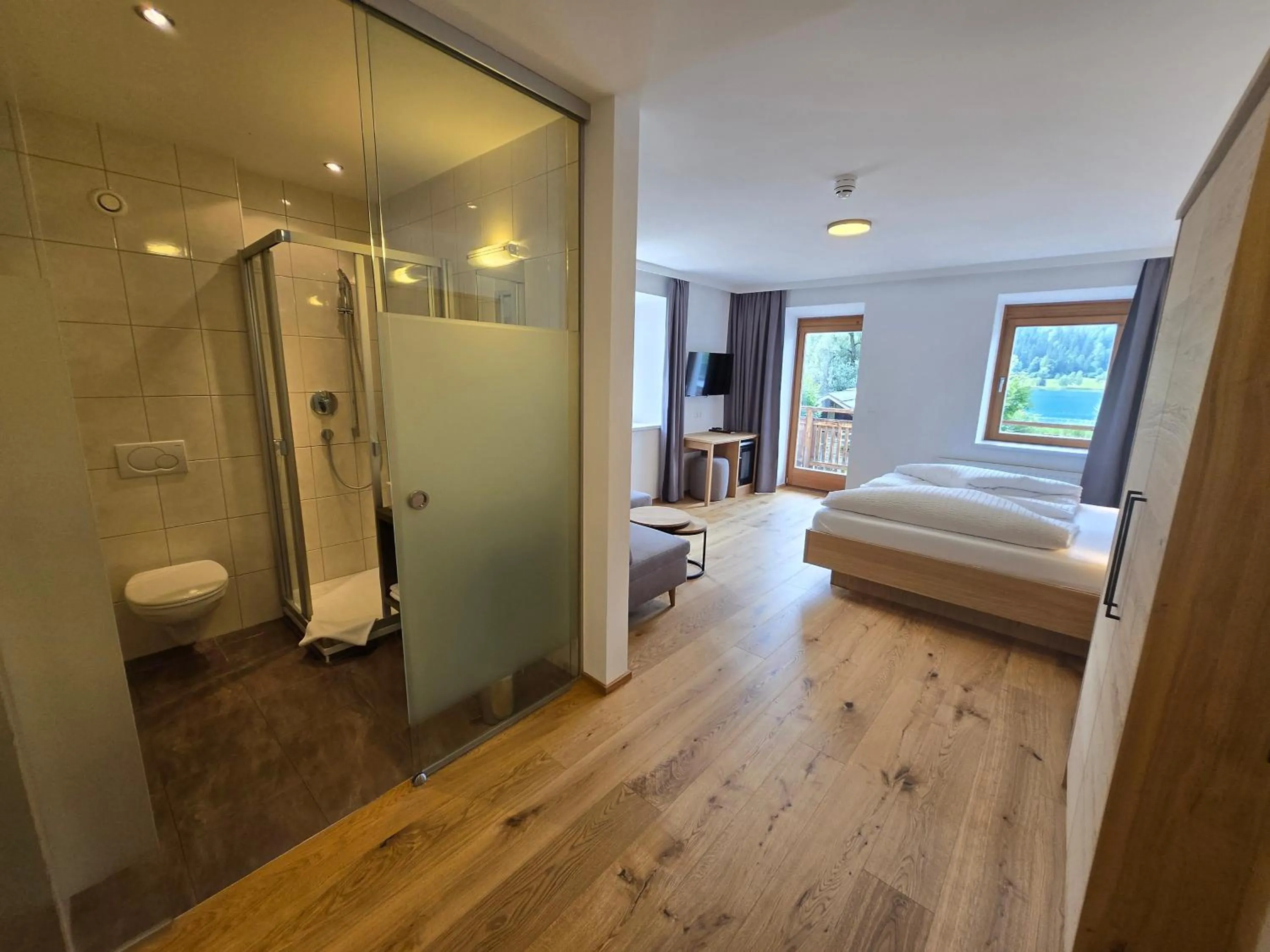 Shower, Bed in Ferienhof Neusacher Moser