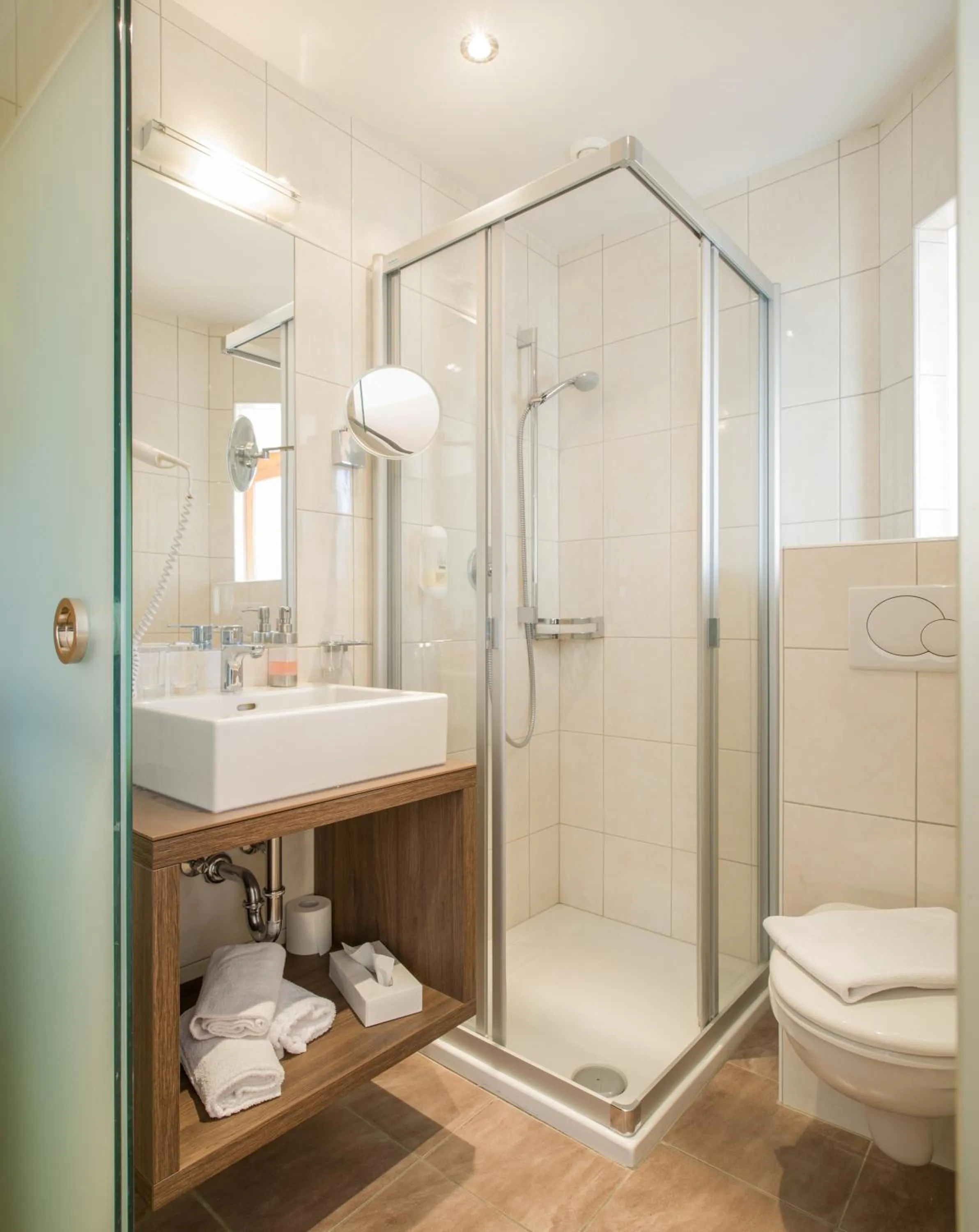 Bathroom in Ferienhof Neusacher Moser