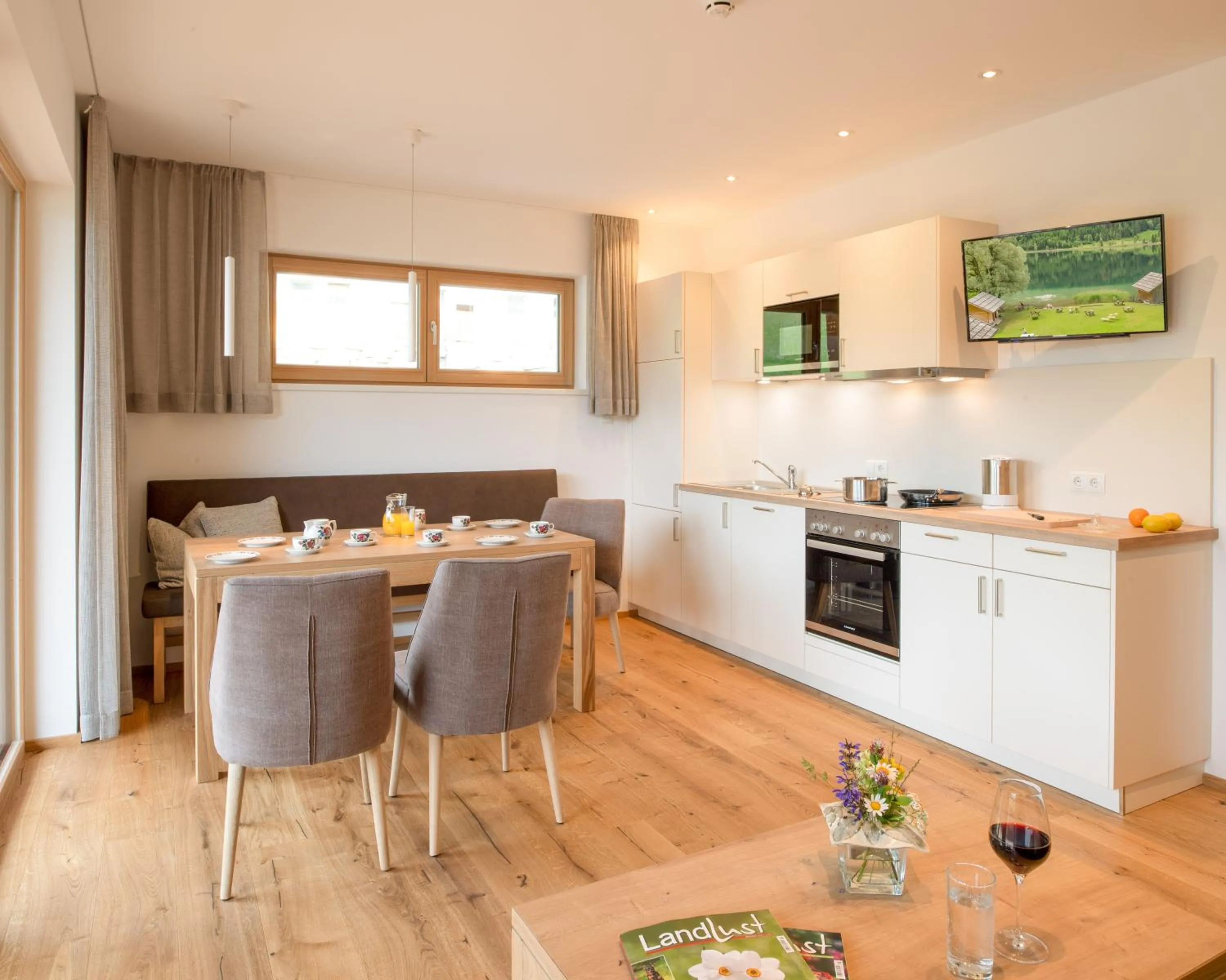 Kitchen or kitchenette in Ferienhof Neusacher Moser