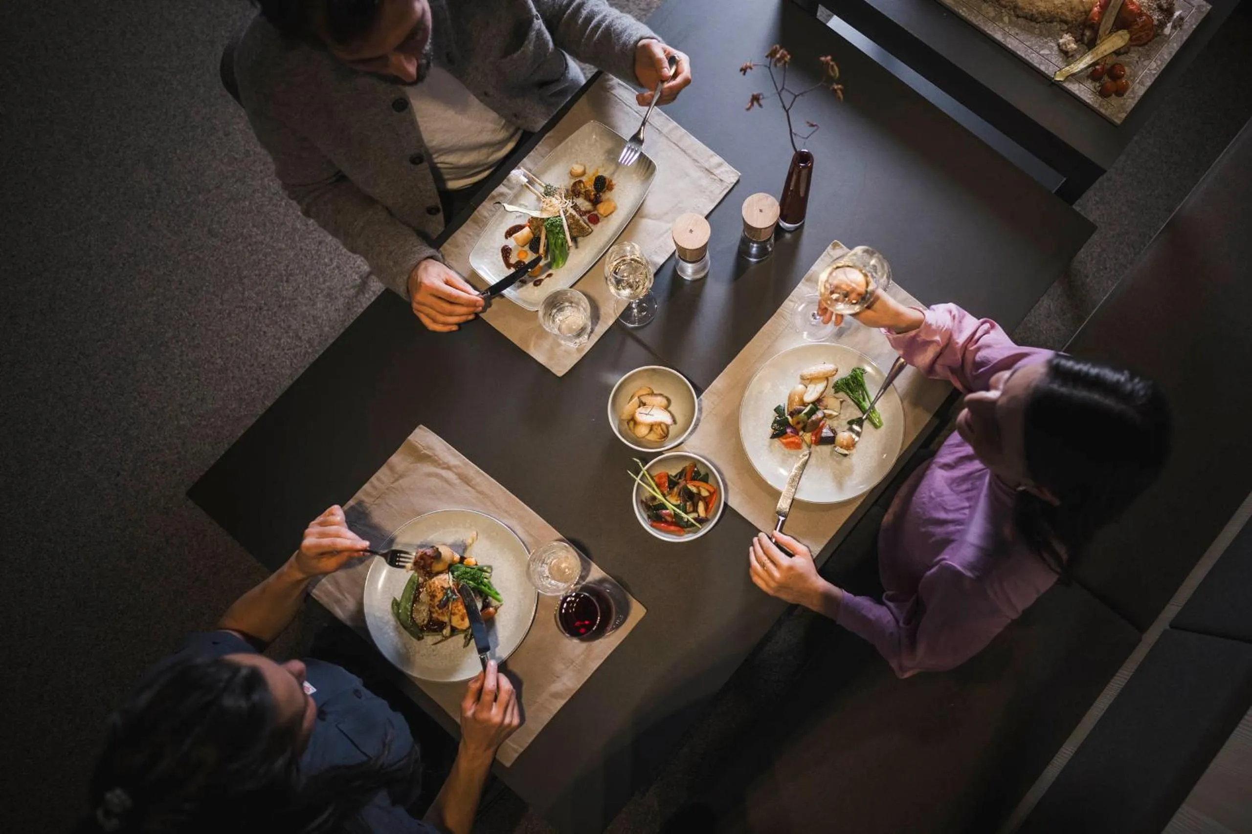 Restaurant/places to eat in Sportlers Lodge Sölden lifestyle-lässig-anders