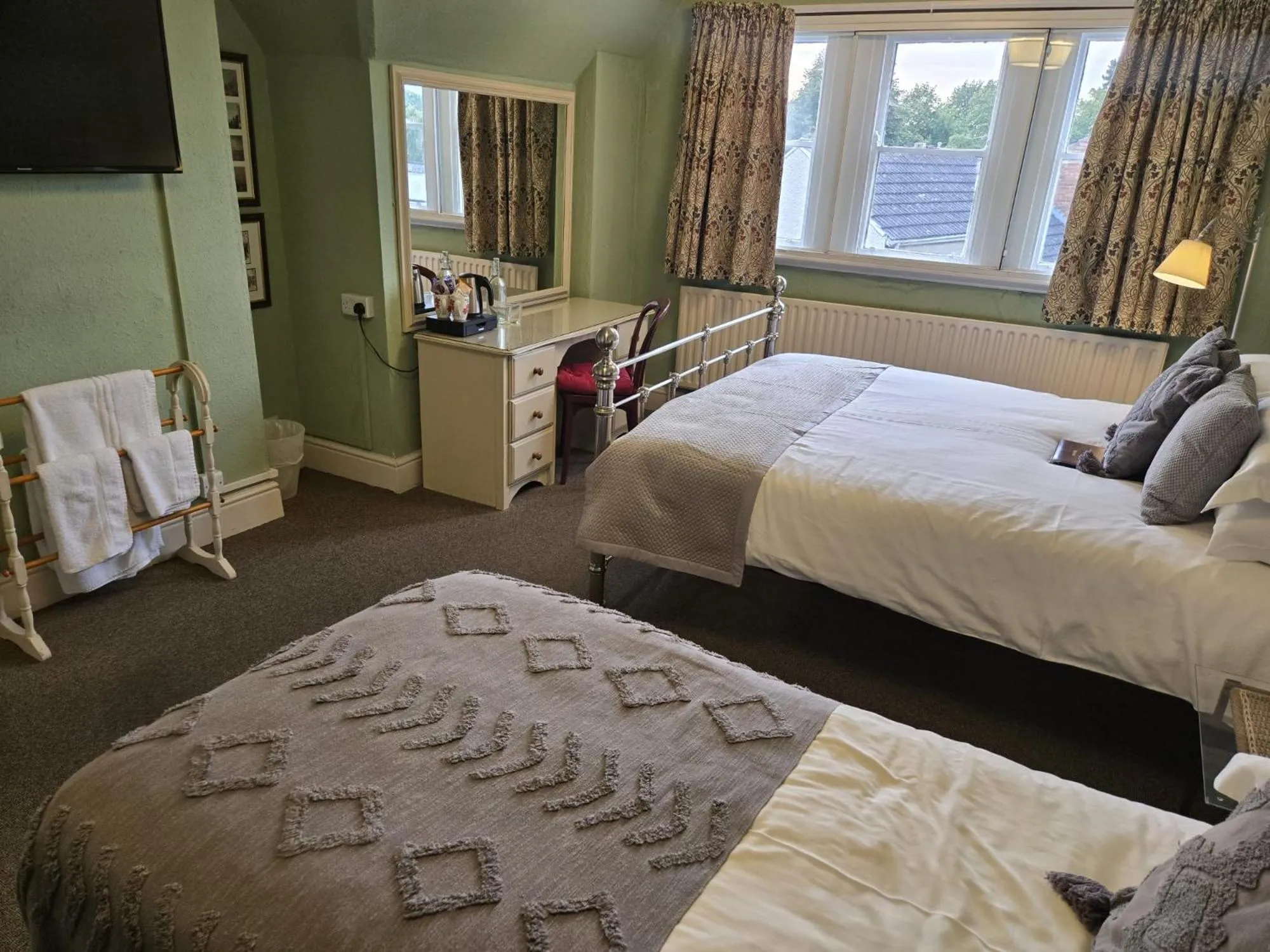 TV and multimedia, Bed in Holywell House