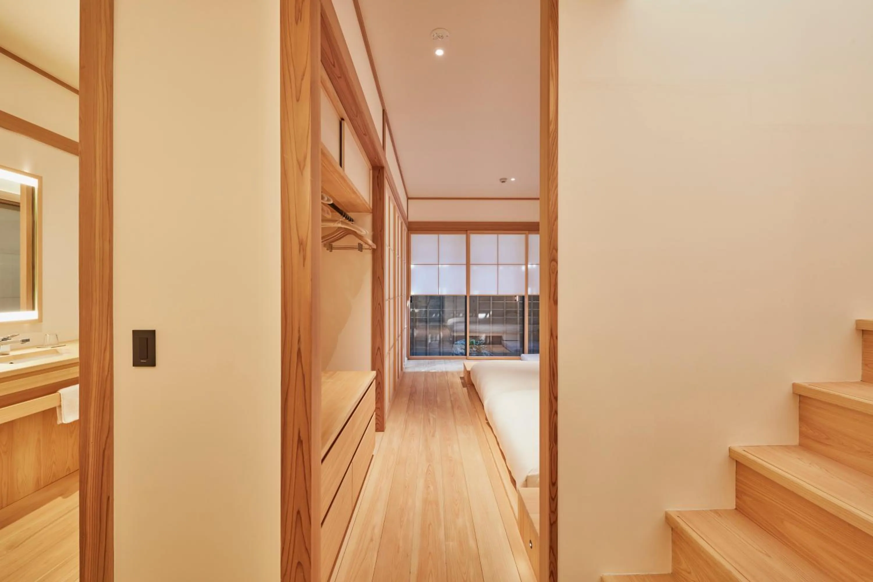 Photo of the whole room in Azumi Setoda