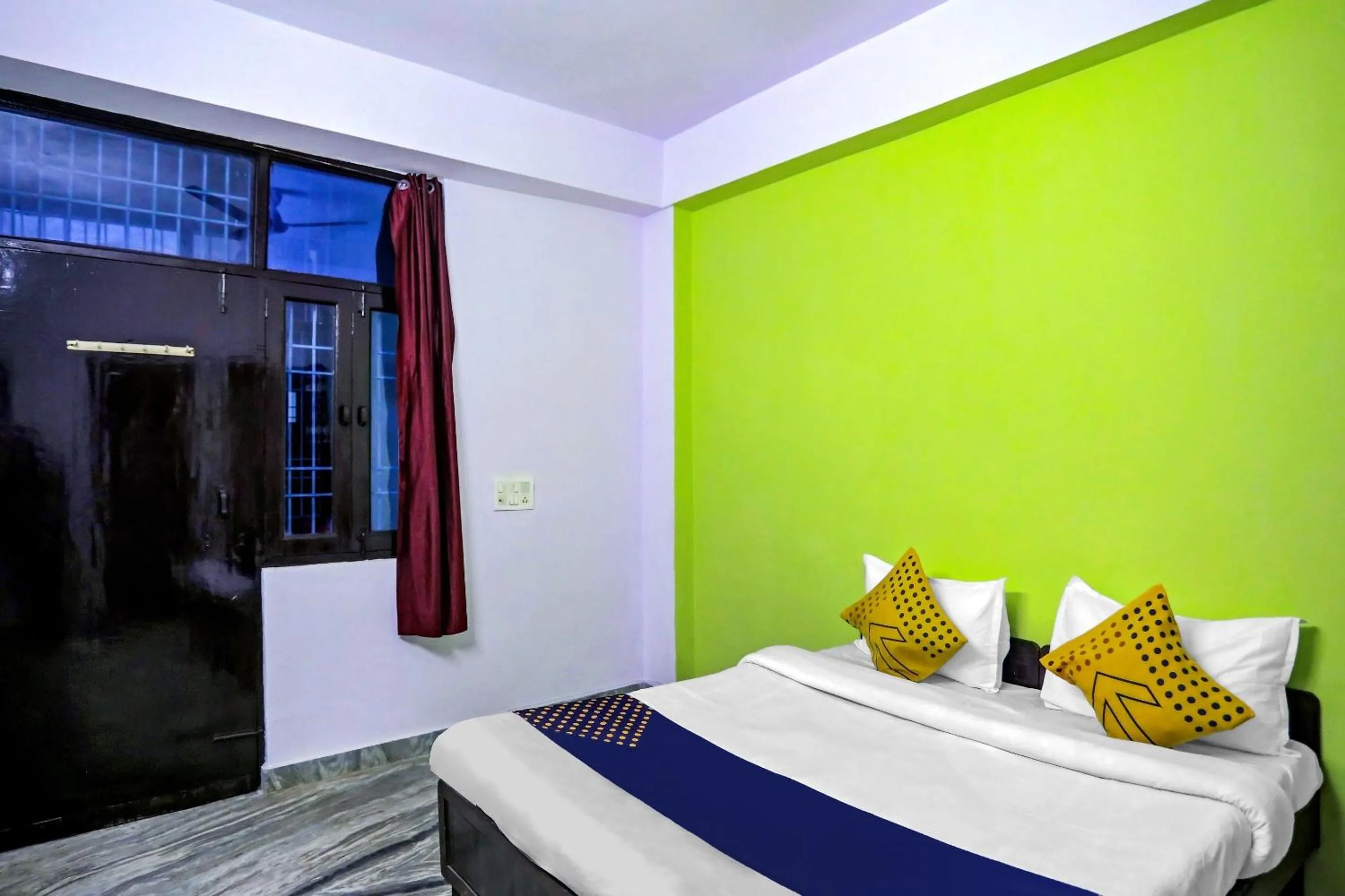 Bedroom, Bed in RAJ HOTEL VIP