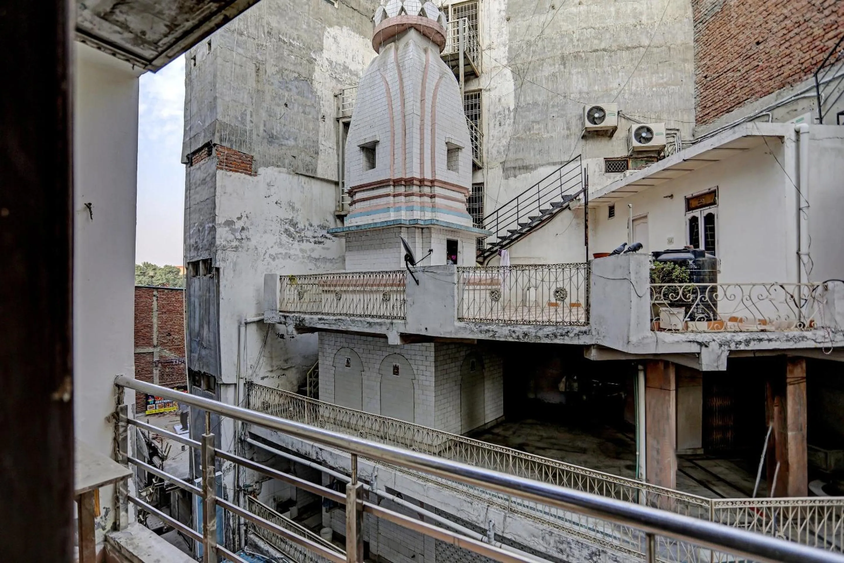 Lobby or reception in RAJ HOTEL VIP