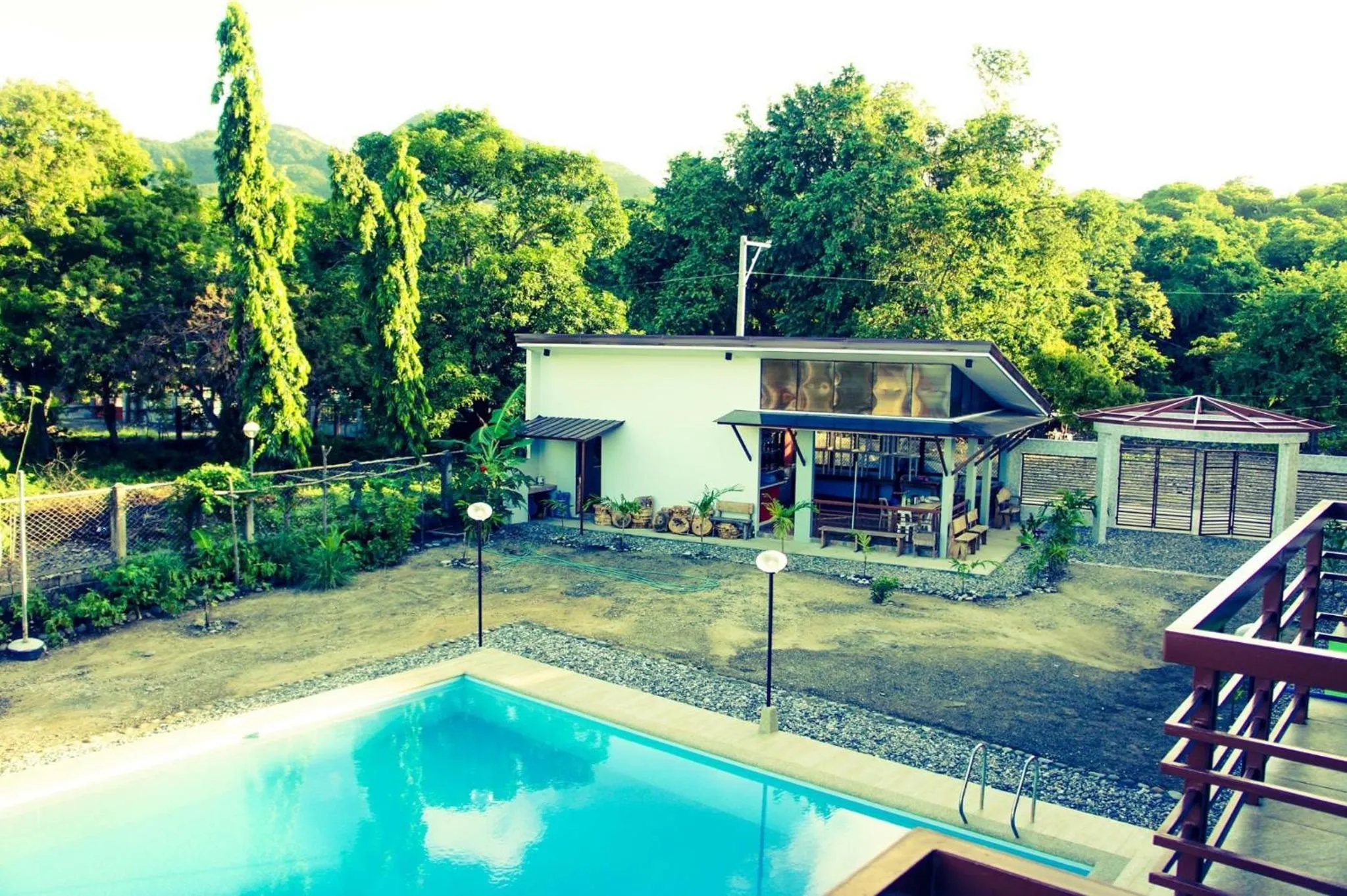 Cerca Parola Beach Resort