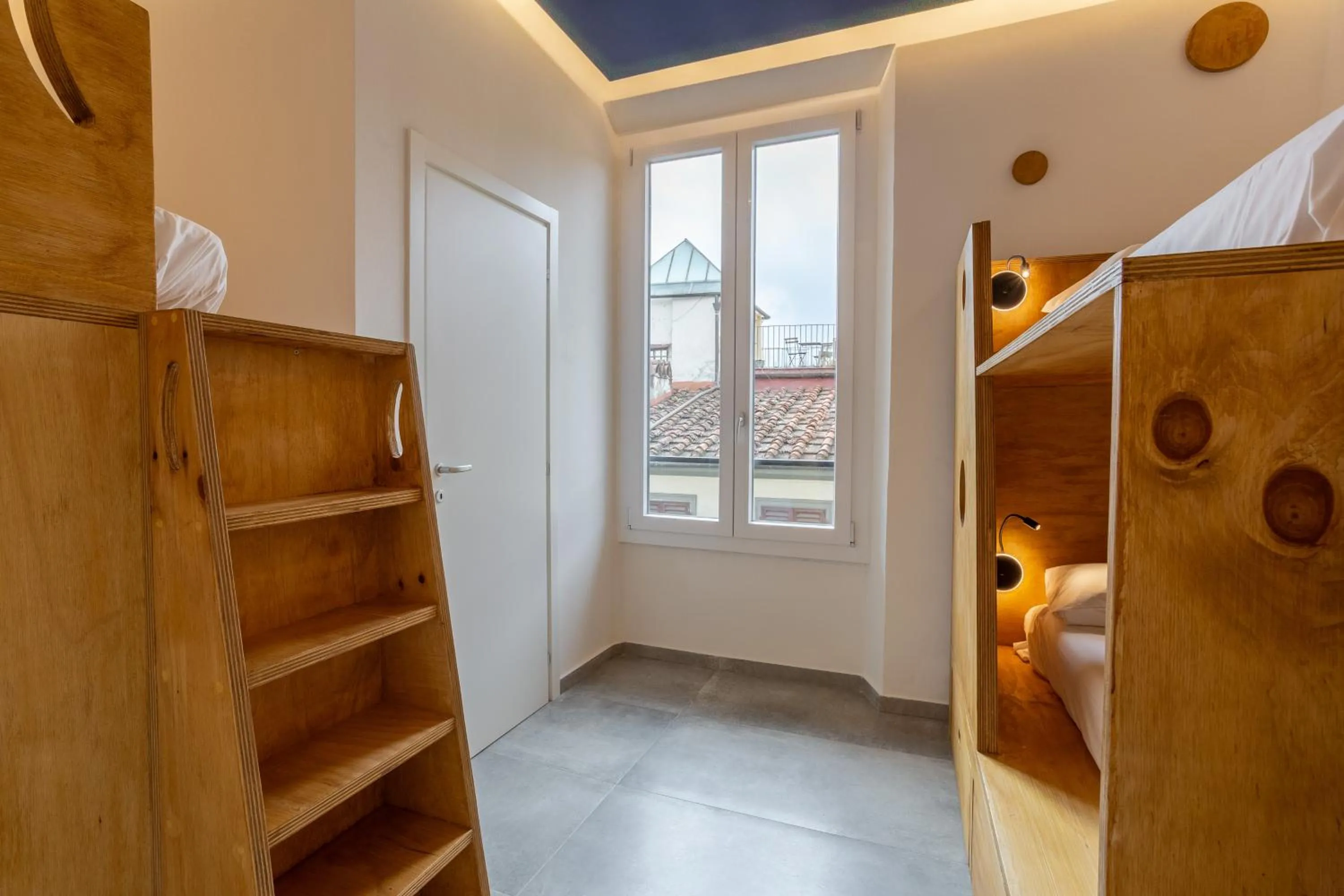 Photo of the whole room in Hotel Paola