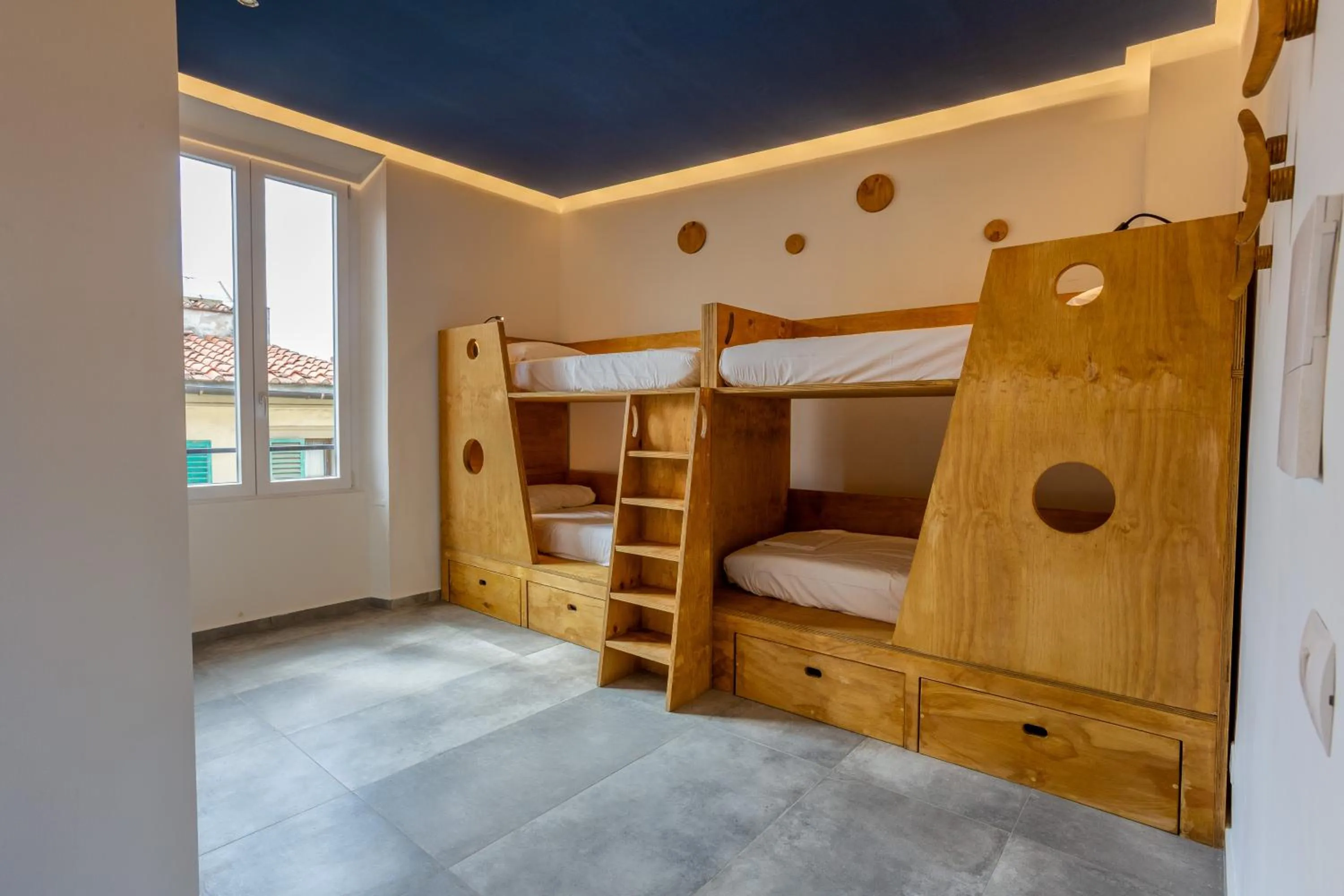 bunk bed, Bed in Hotel Paola
