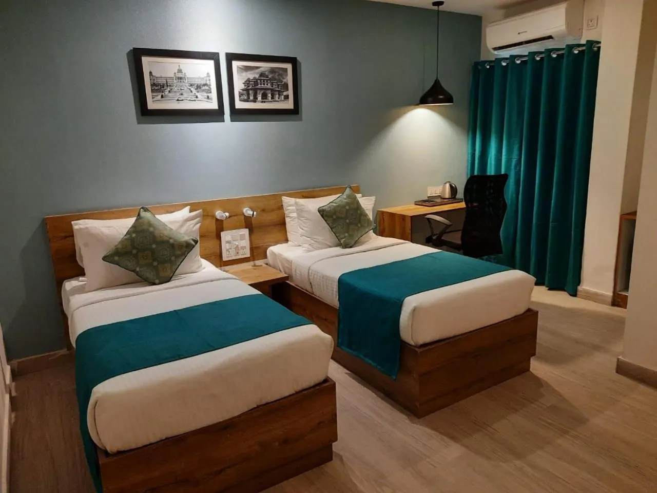 Bedroom, Bed in Regenta INN Grand Koramangala by Royal Orchid Hotels
