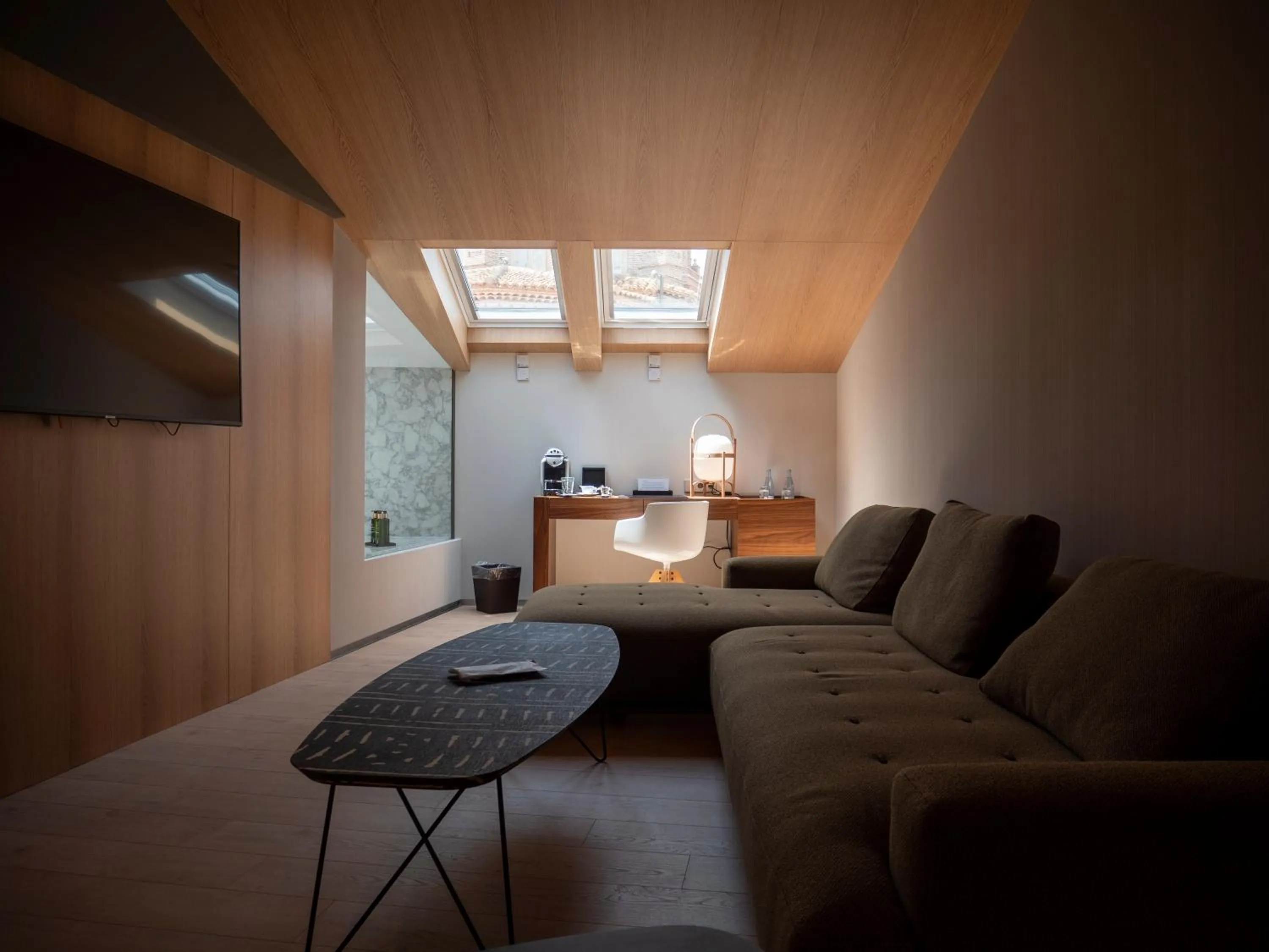 Photo of the whole room in Hotel Palacio La Marquesa 4 Estrellas SUP