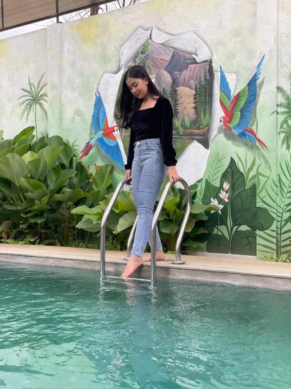 Swimming pool in Ra Inn Kemang