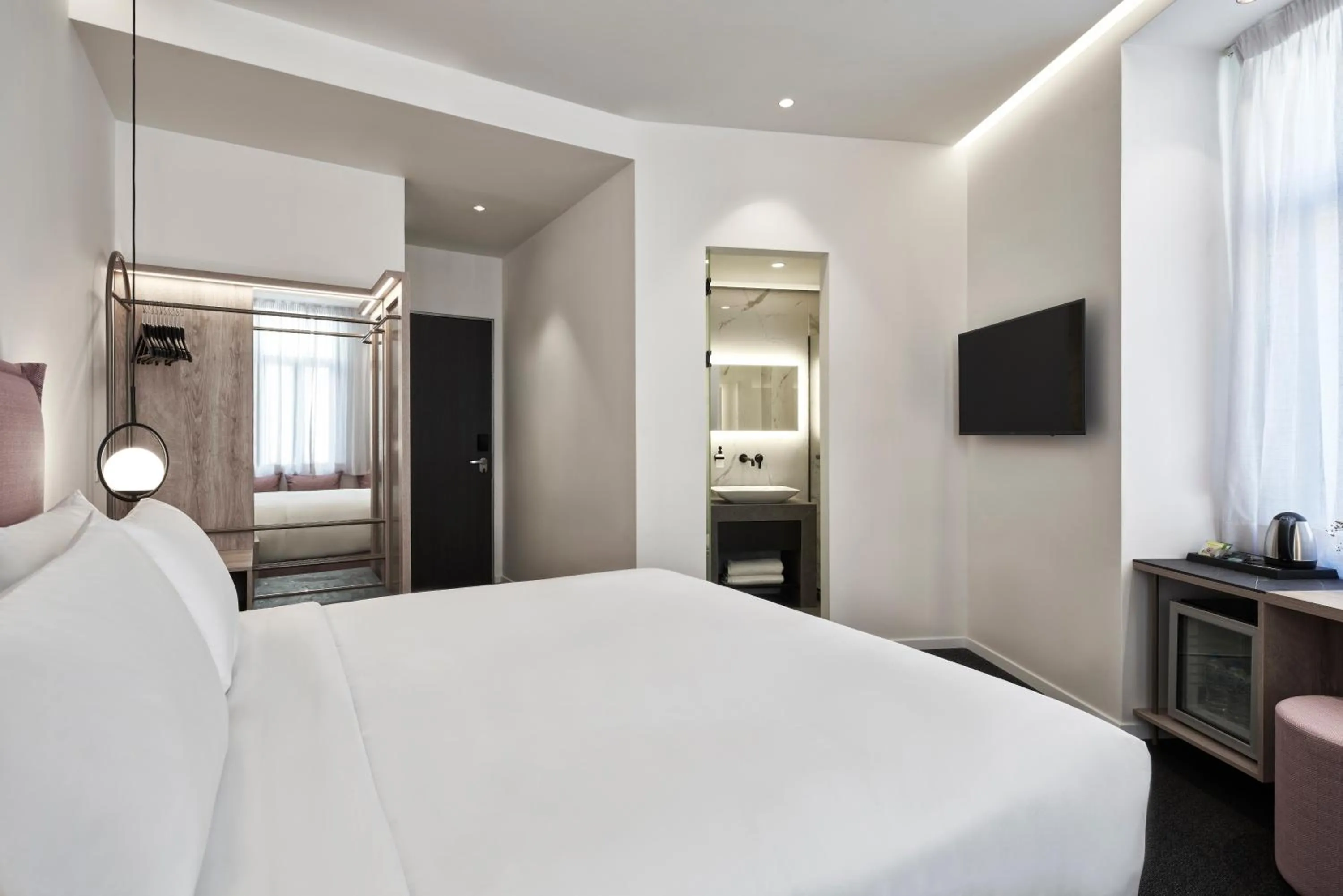 Bed in NLH MONASTIRAKI - Neighborhood Lifestyle Hotels