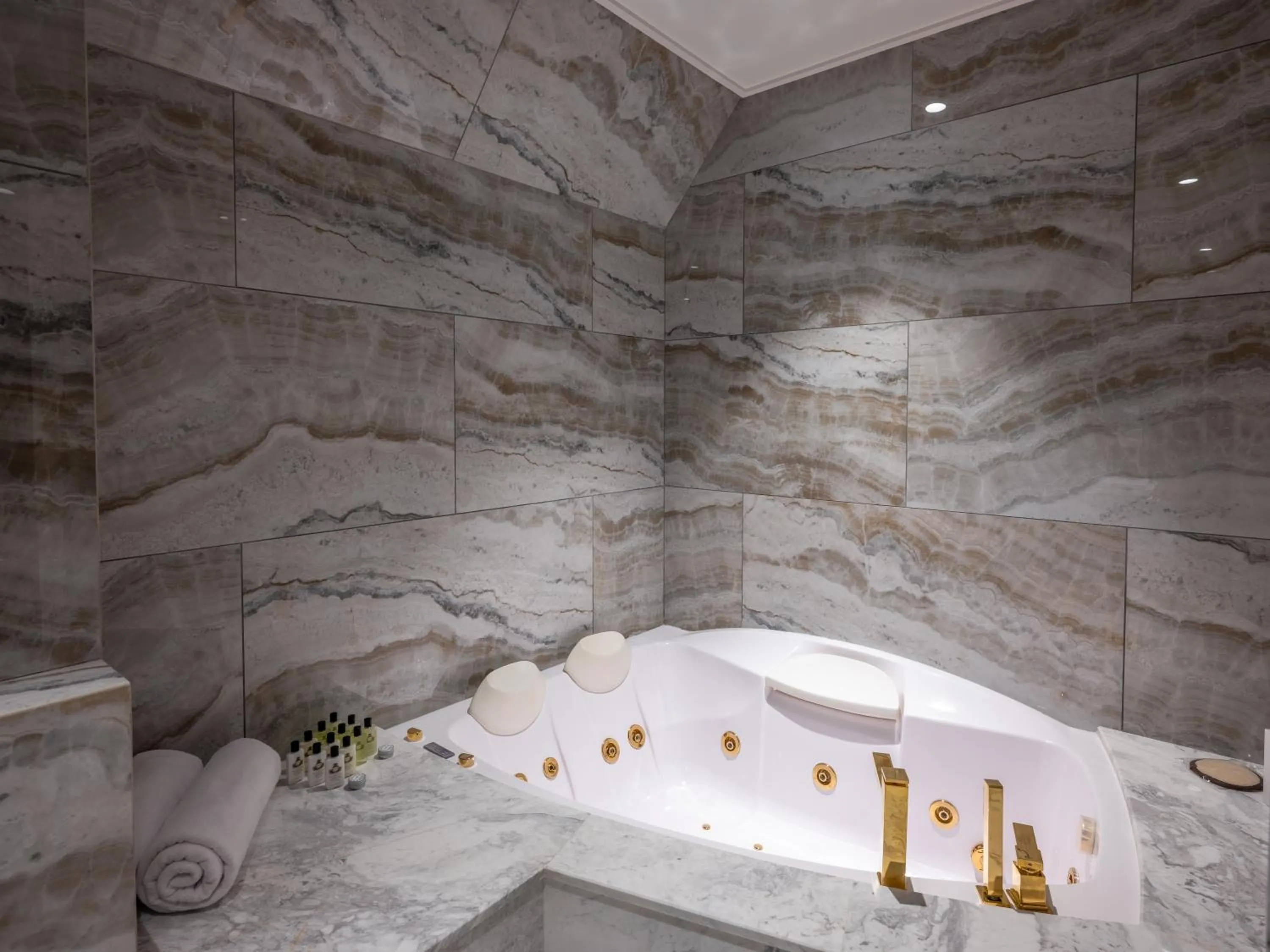 Bathroom in InterContinental Baku by IHG