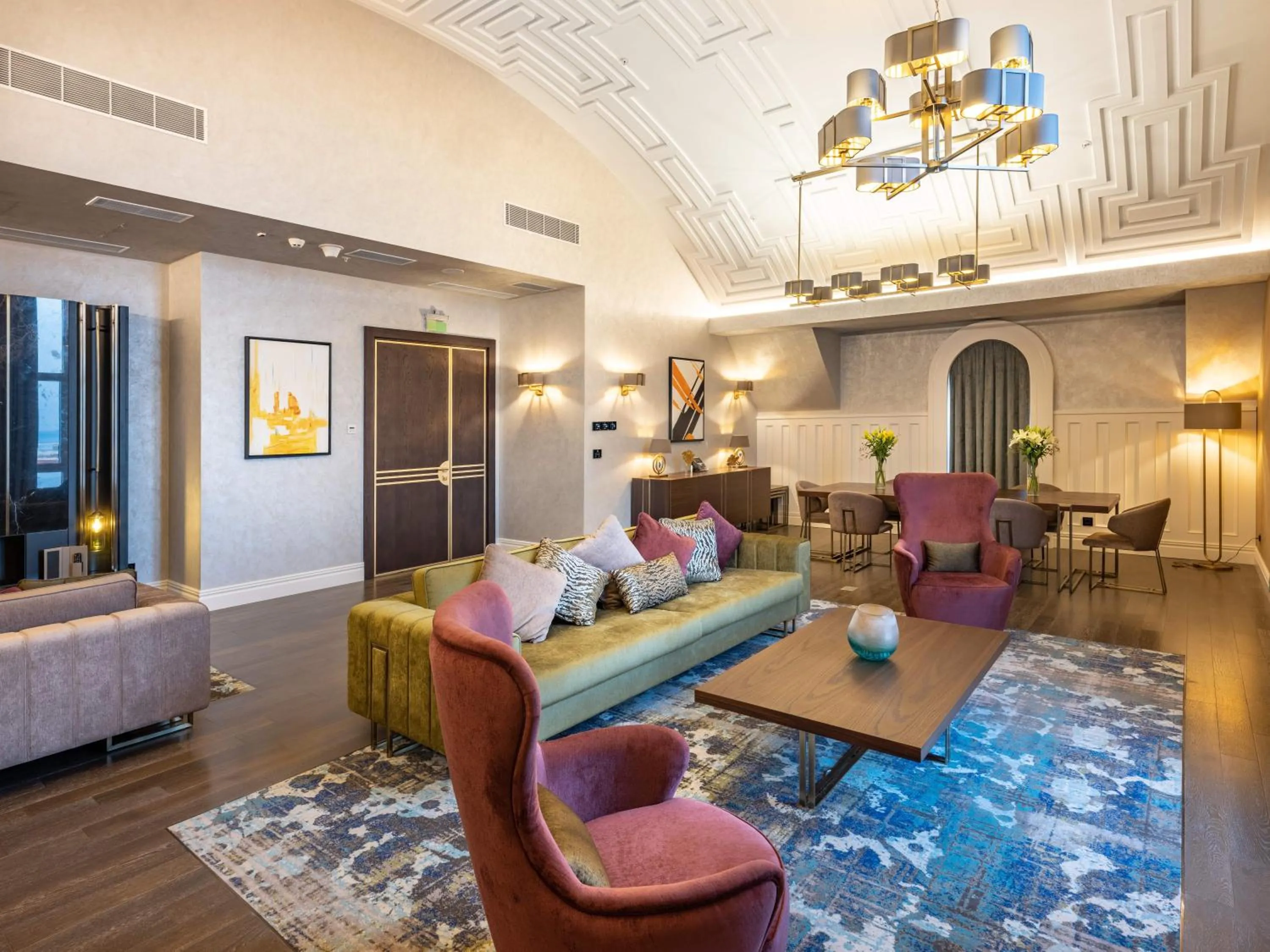 Photo of the whole room in InterContinental Baku by IHG