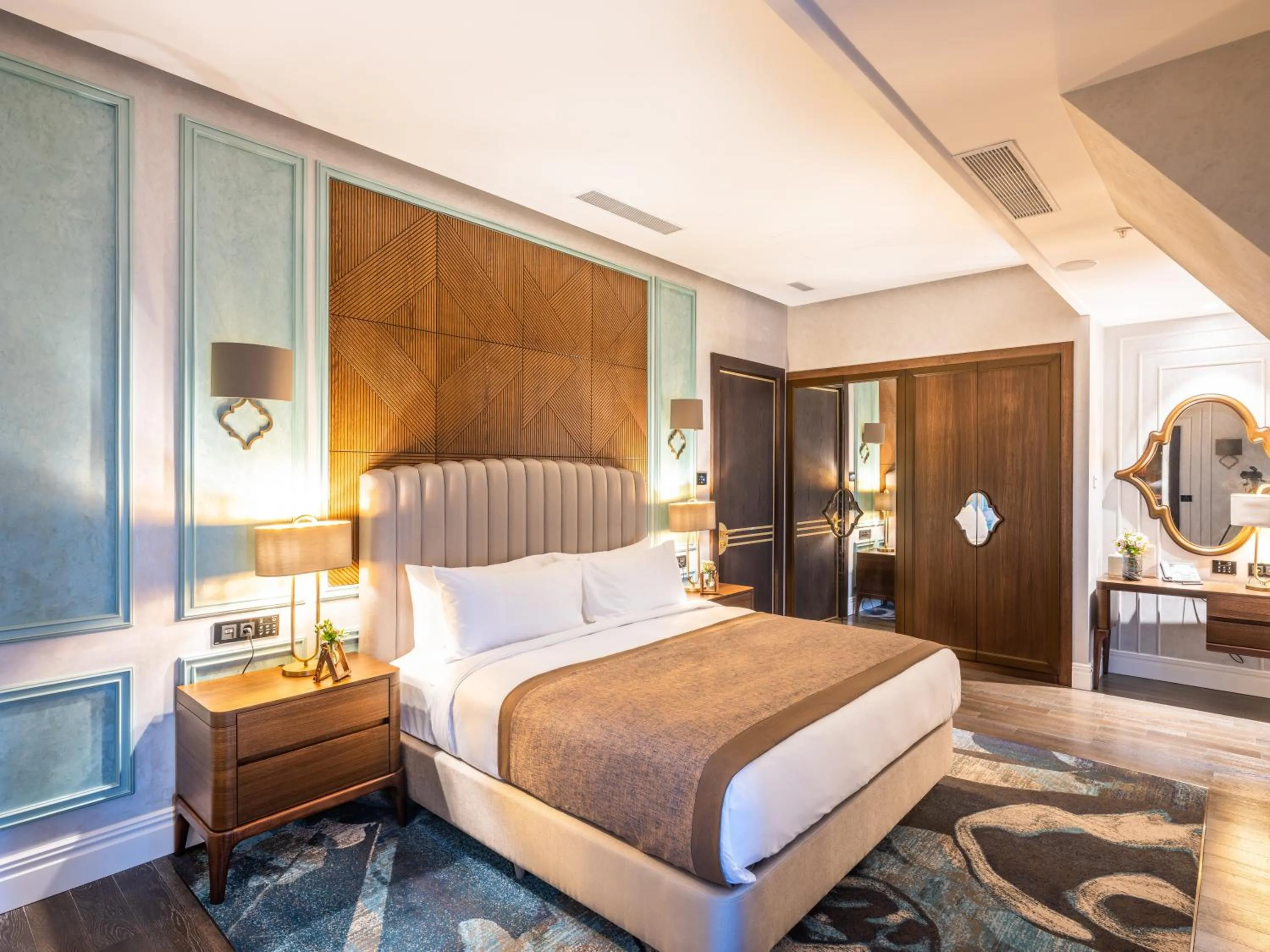 Photo of the whole room, Bed in InterContinental Baku by IHG
