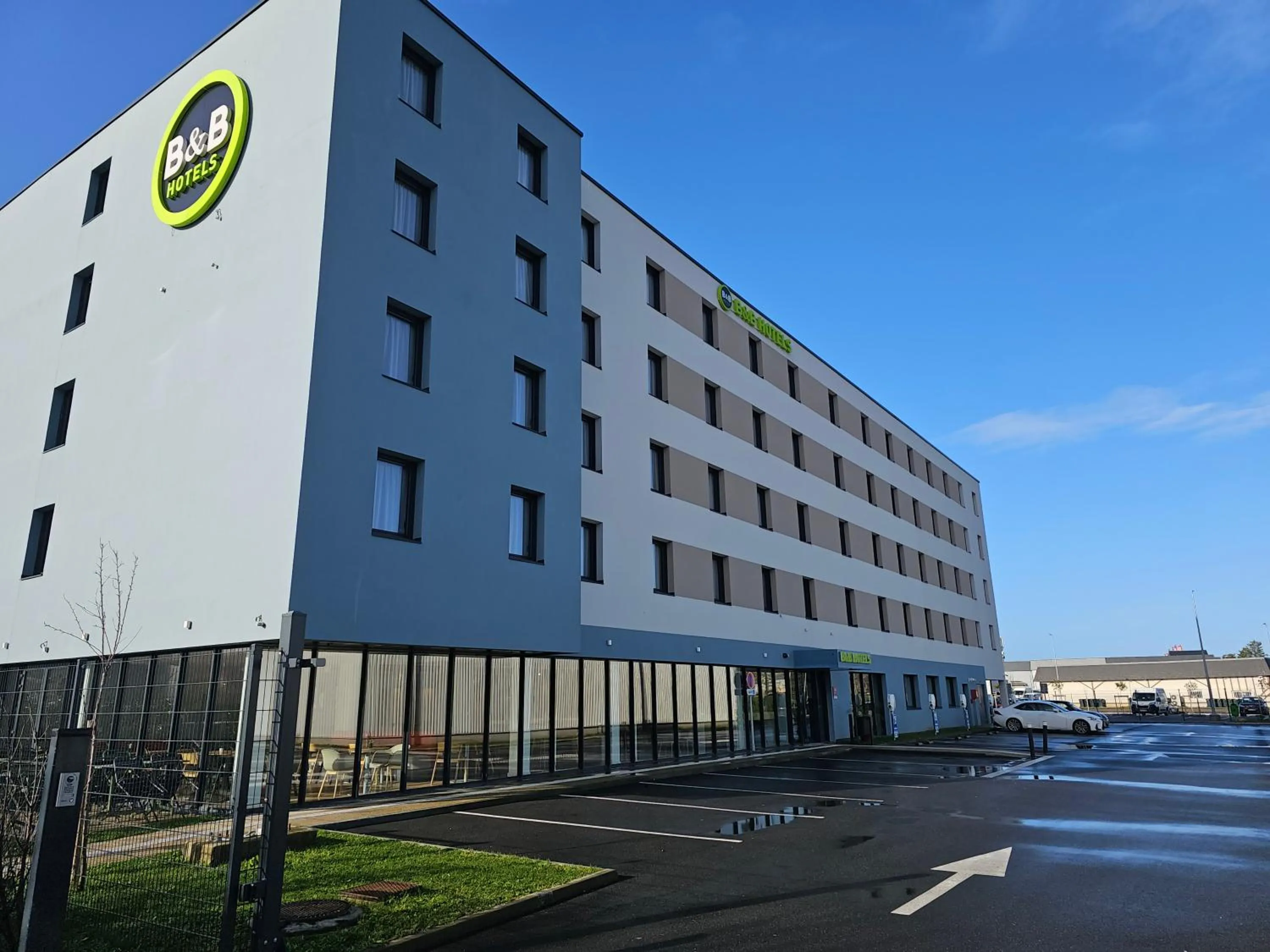 Property building in B&B HOTEL Deauville-Touques