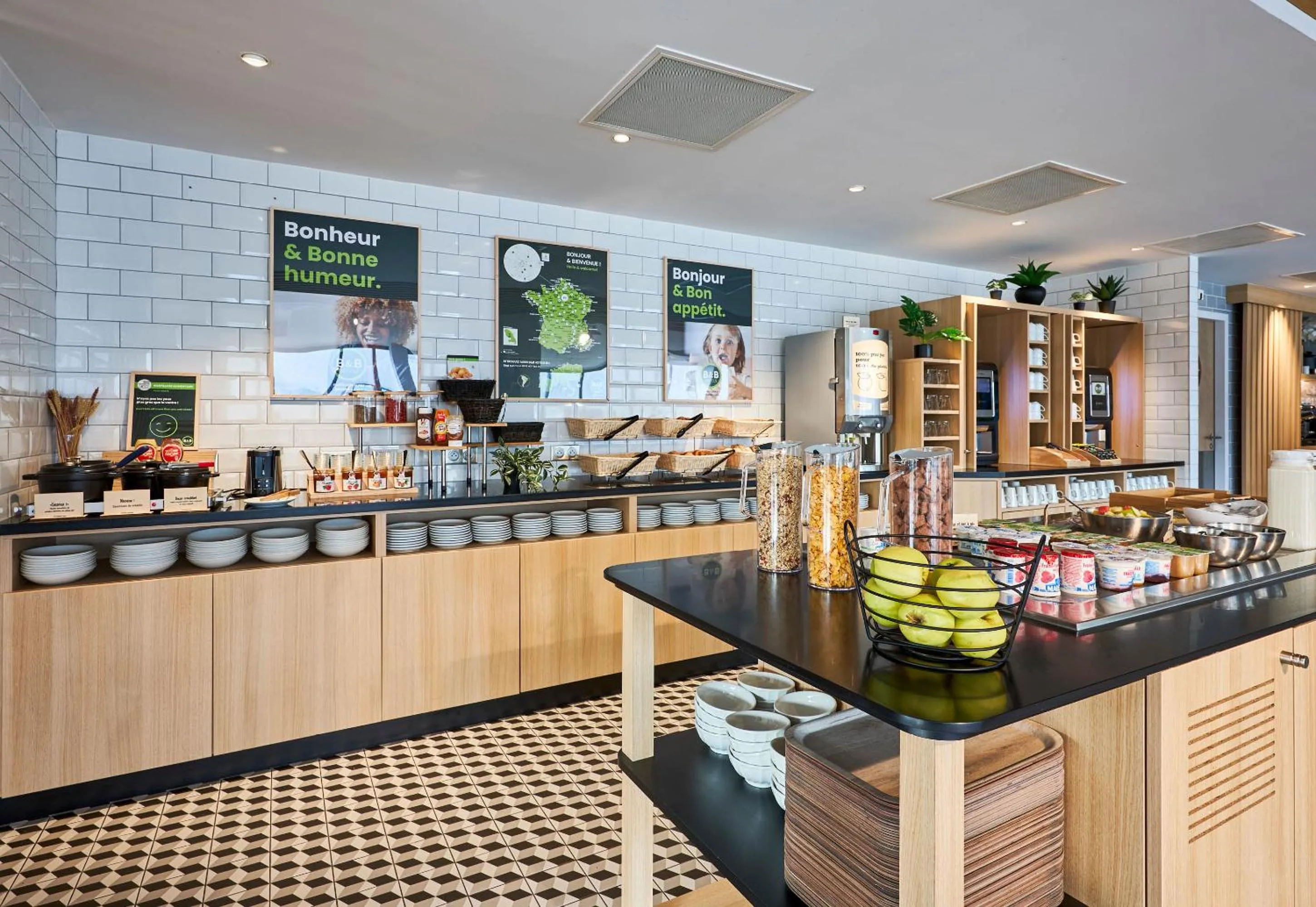 Buffet breakfast in B&B HOTEL Deauville-Touques