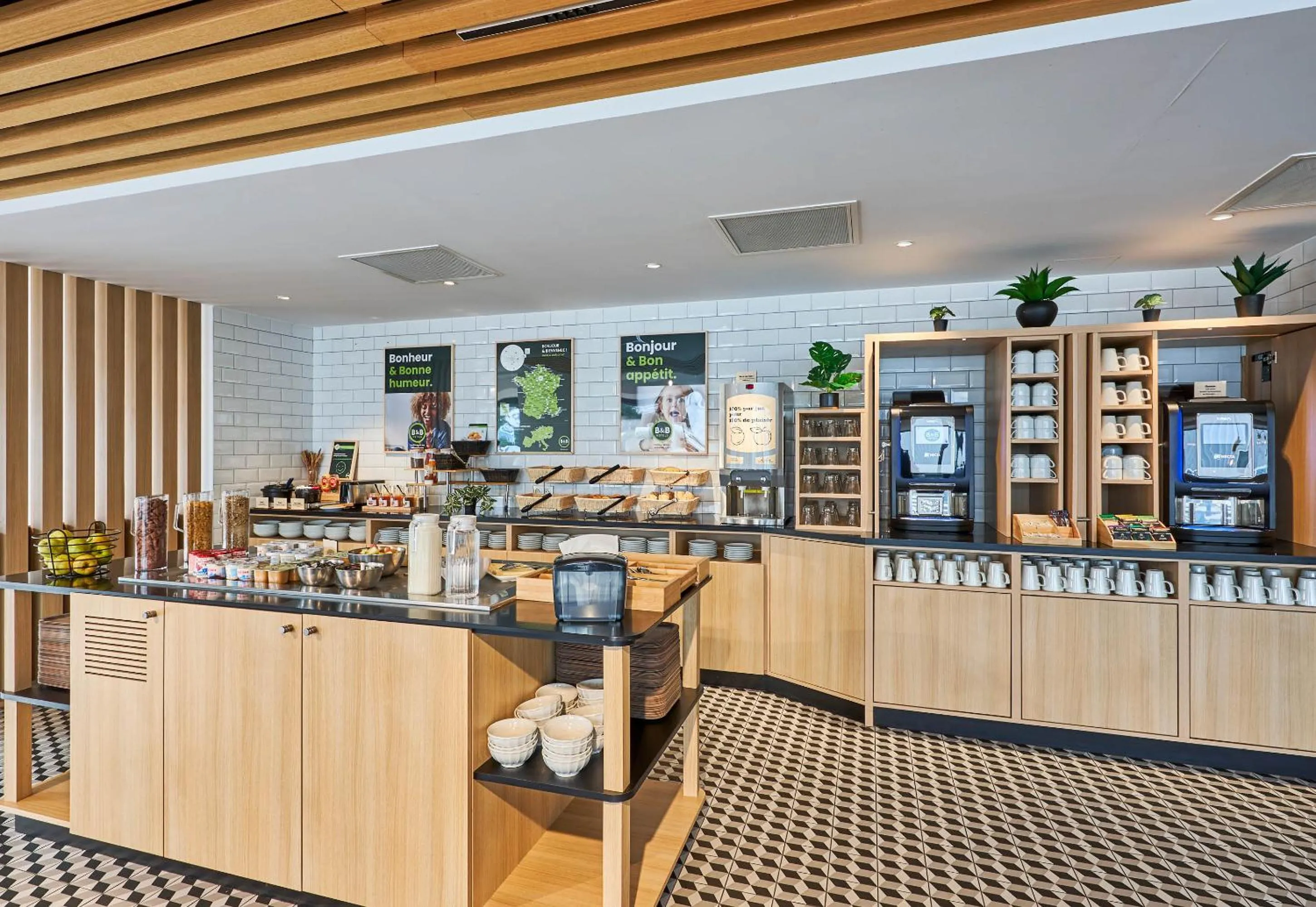 Buffet breakfast in B&B HOTEL Deauville-Touques