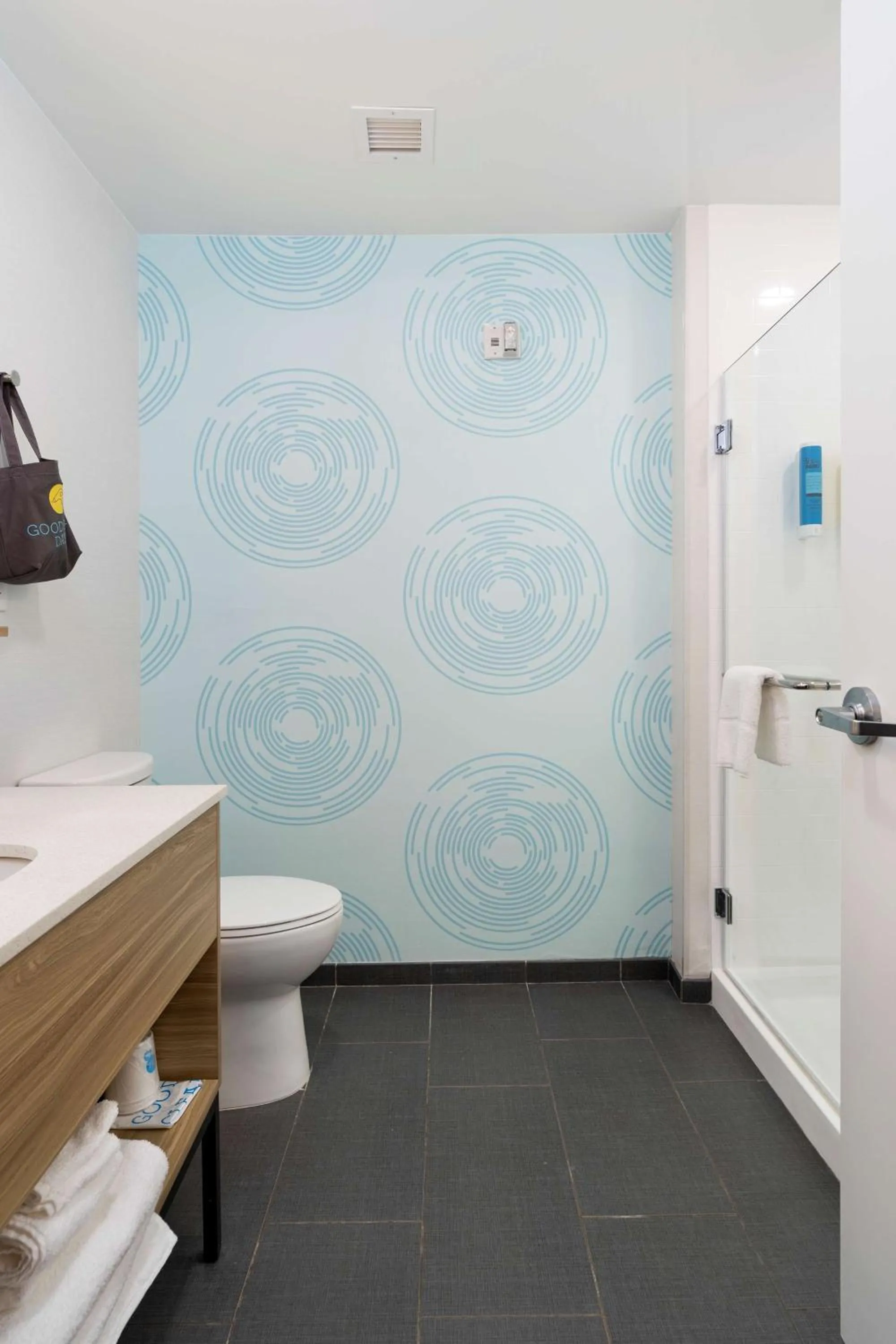 Bathroom in Tru By Hilton Cartersville, Ga