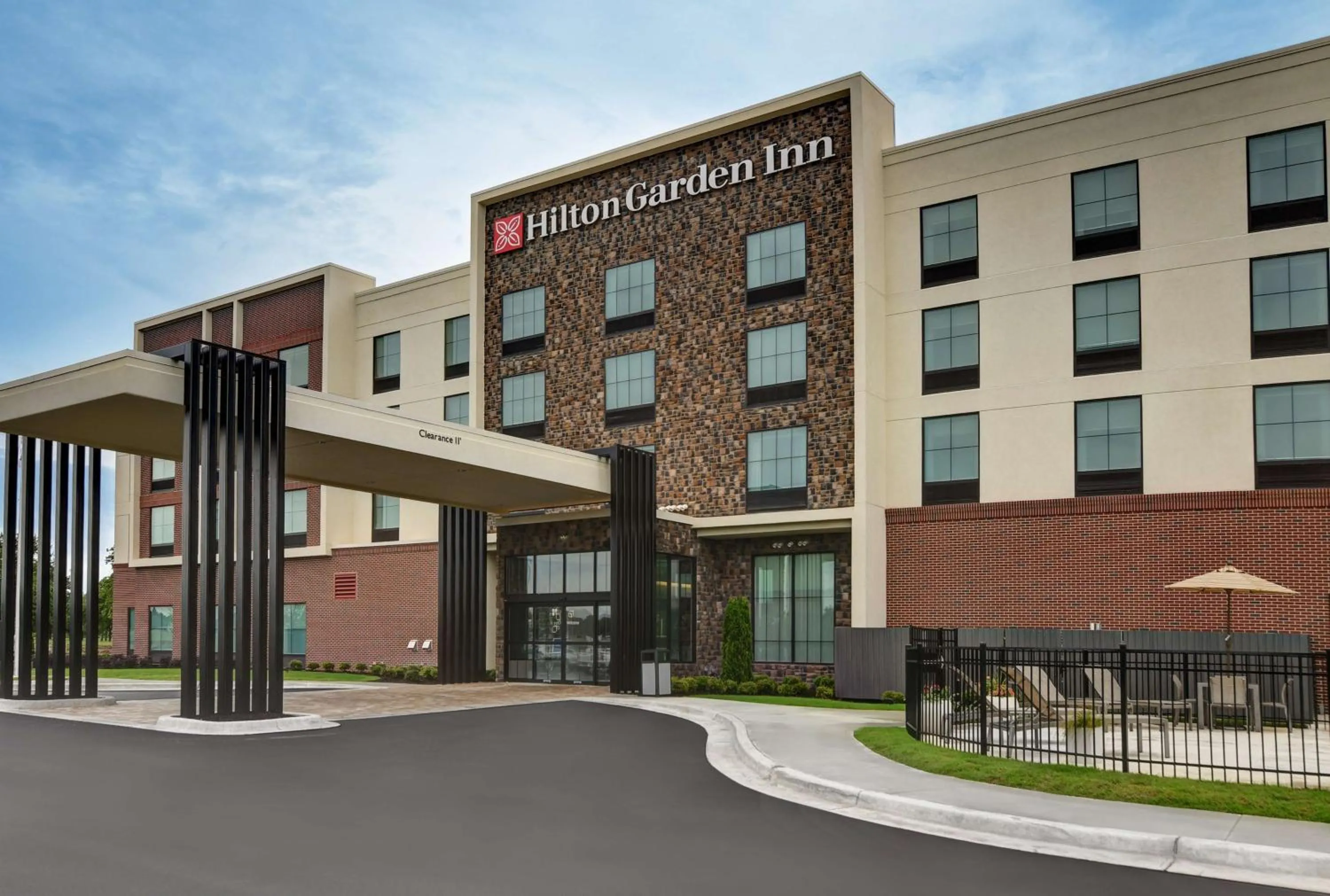 Property building in Hilton Garden Inn Madison Huntsville Airport