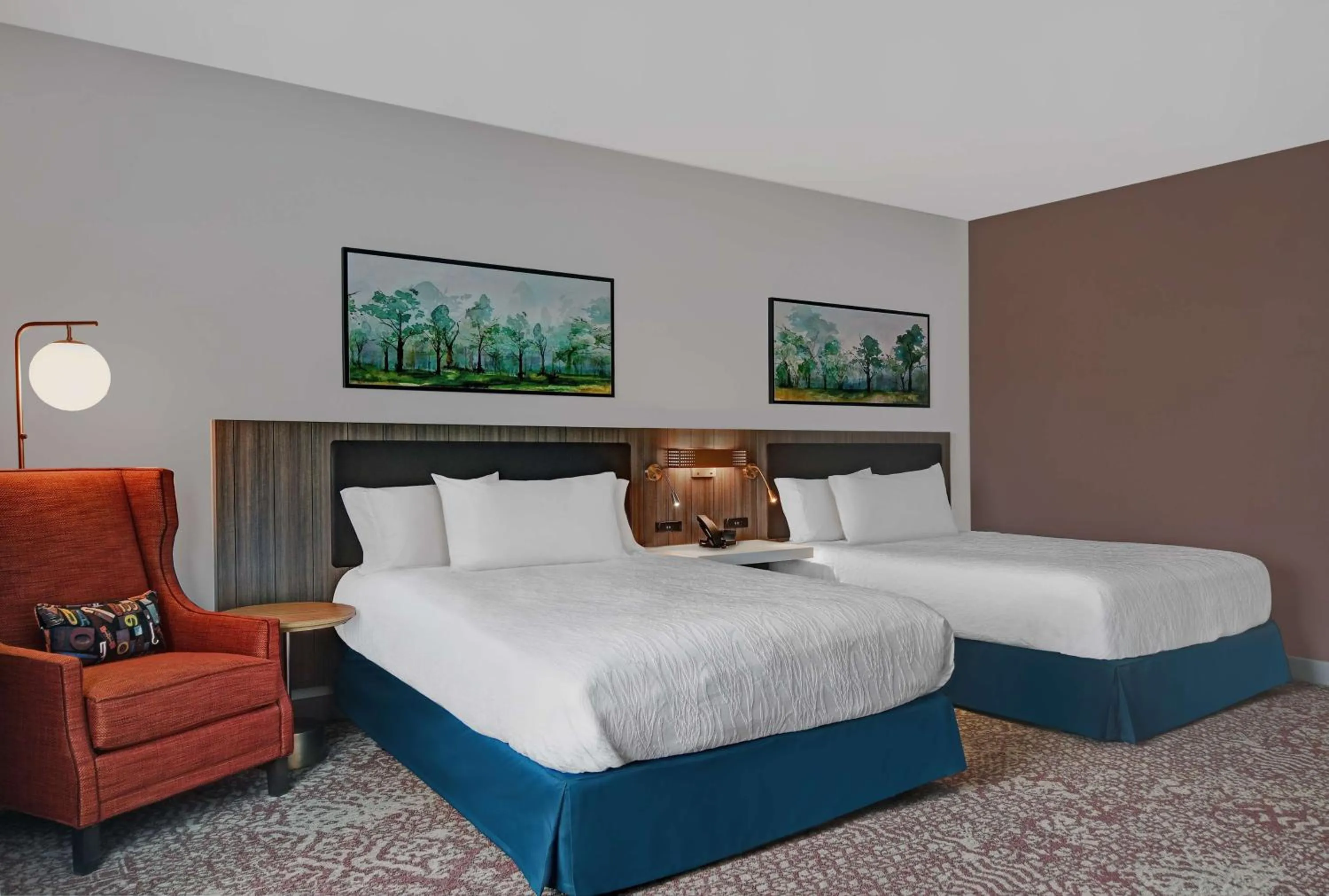 Bed in Hilton Garden Inn Madison Huntsville Airport