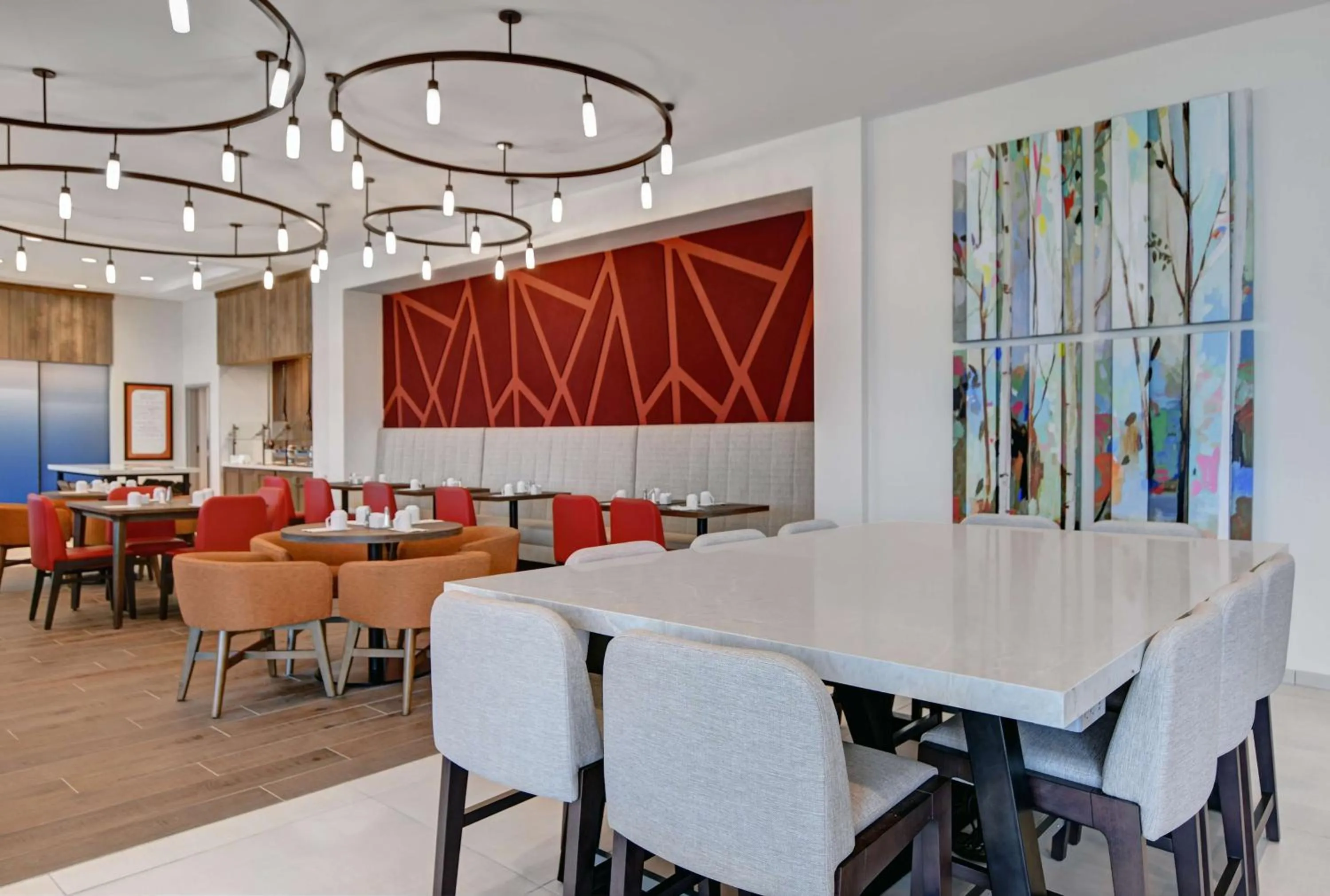 Restaurant/places to eat in Hilton Garden Inn Madison Huntsville Airport