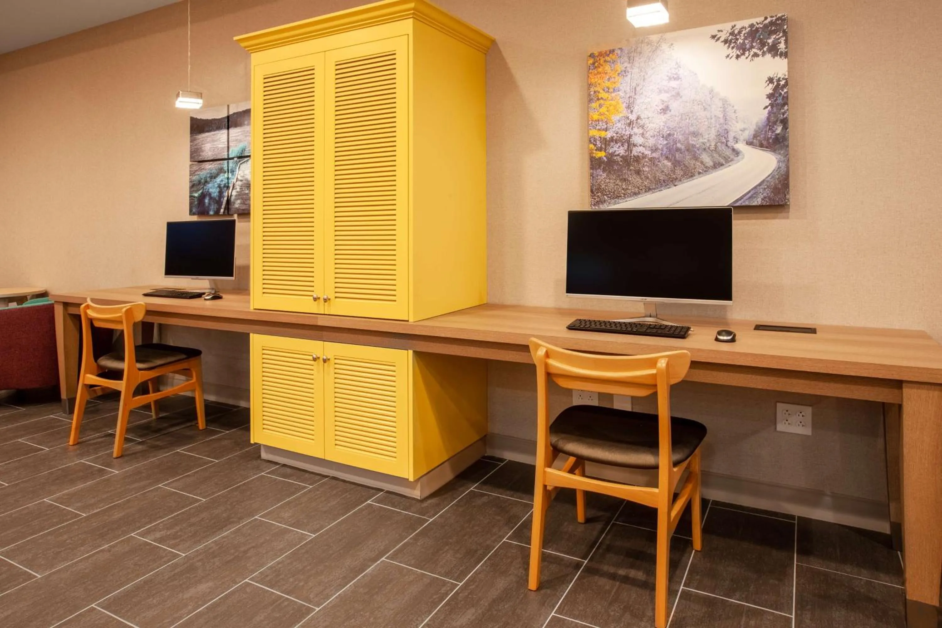 Business facilities in Home2 Suites By Hilton Lewisburg, Wv