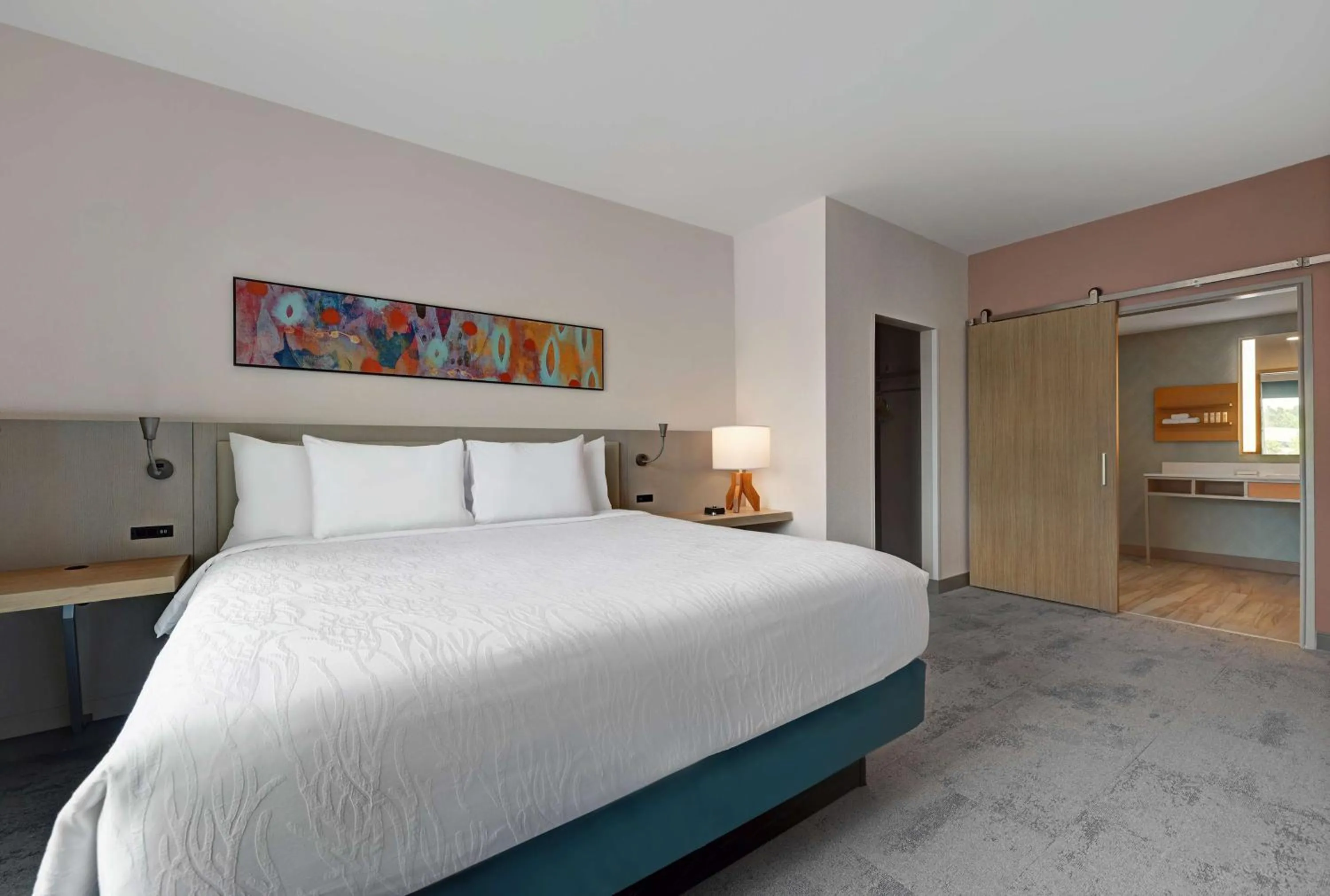 Bed in Hilton Garden Inn Manassas