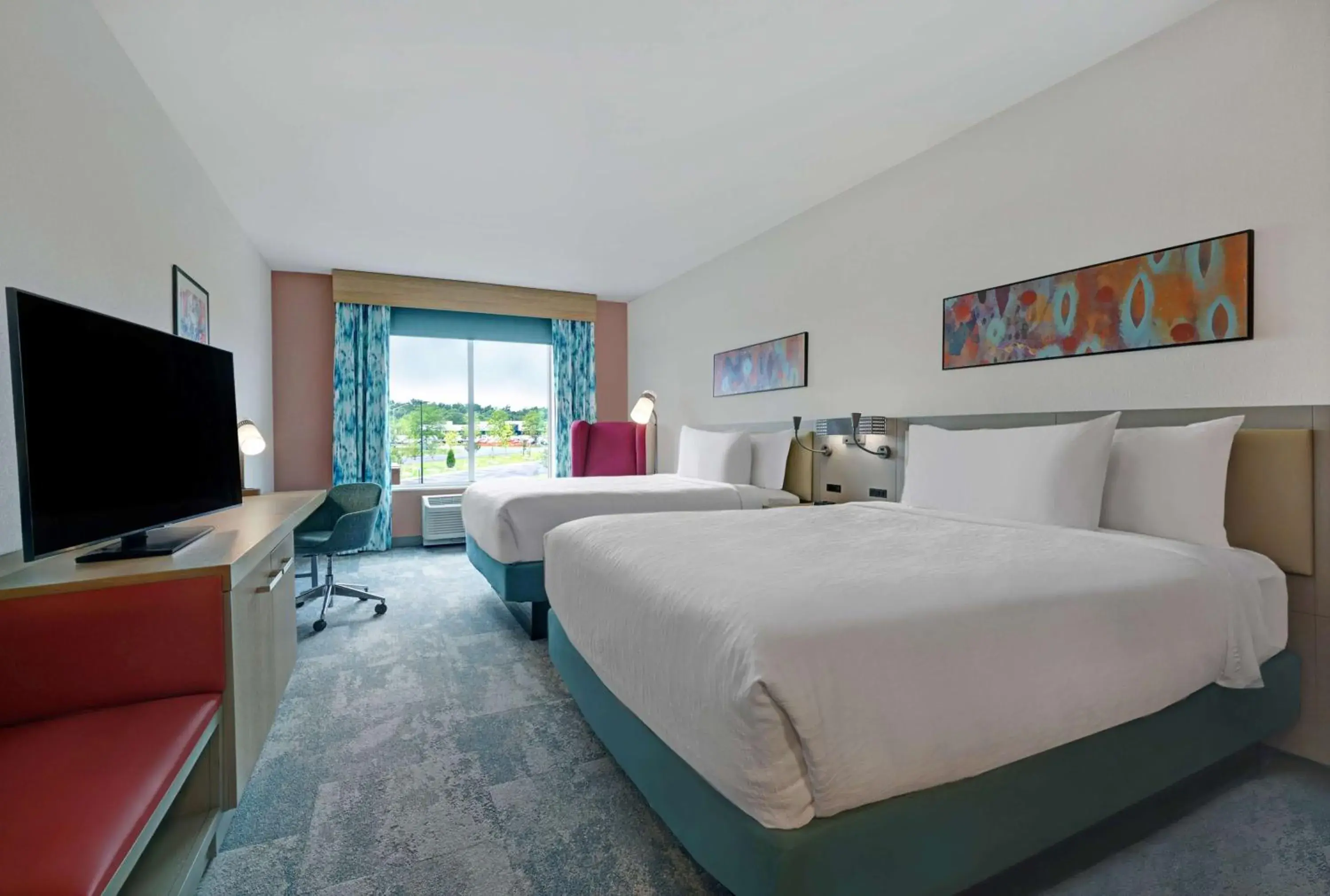 Queen Room with Two Queen Beds - Hearing Access in Hilton Garden Inn Manassas Queen Room with Two Queen Beds - Hearing Access in Hilton Garden Inn Manassas