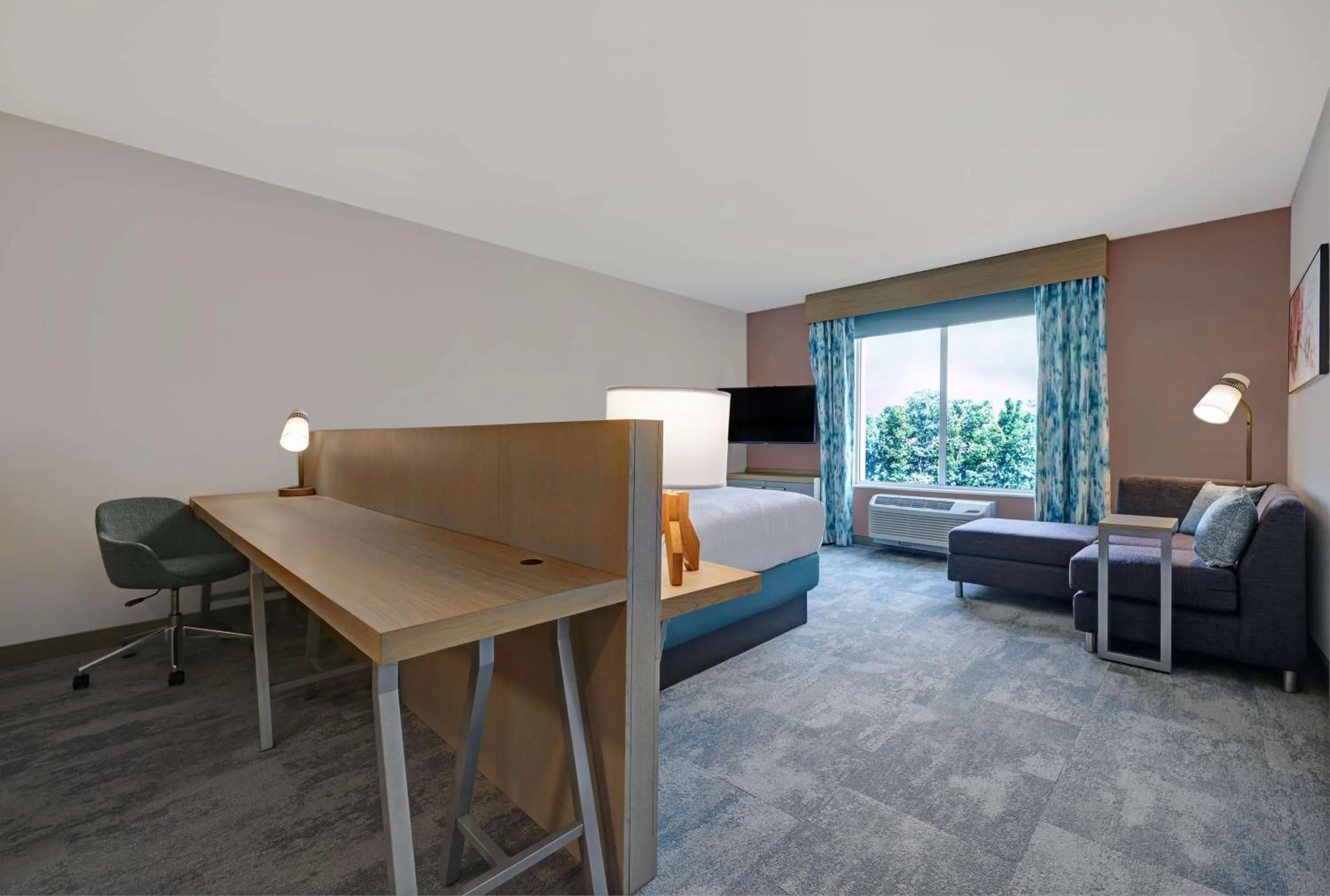 Bedroom in Hilton Garden Inn Manassas