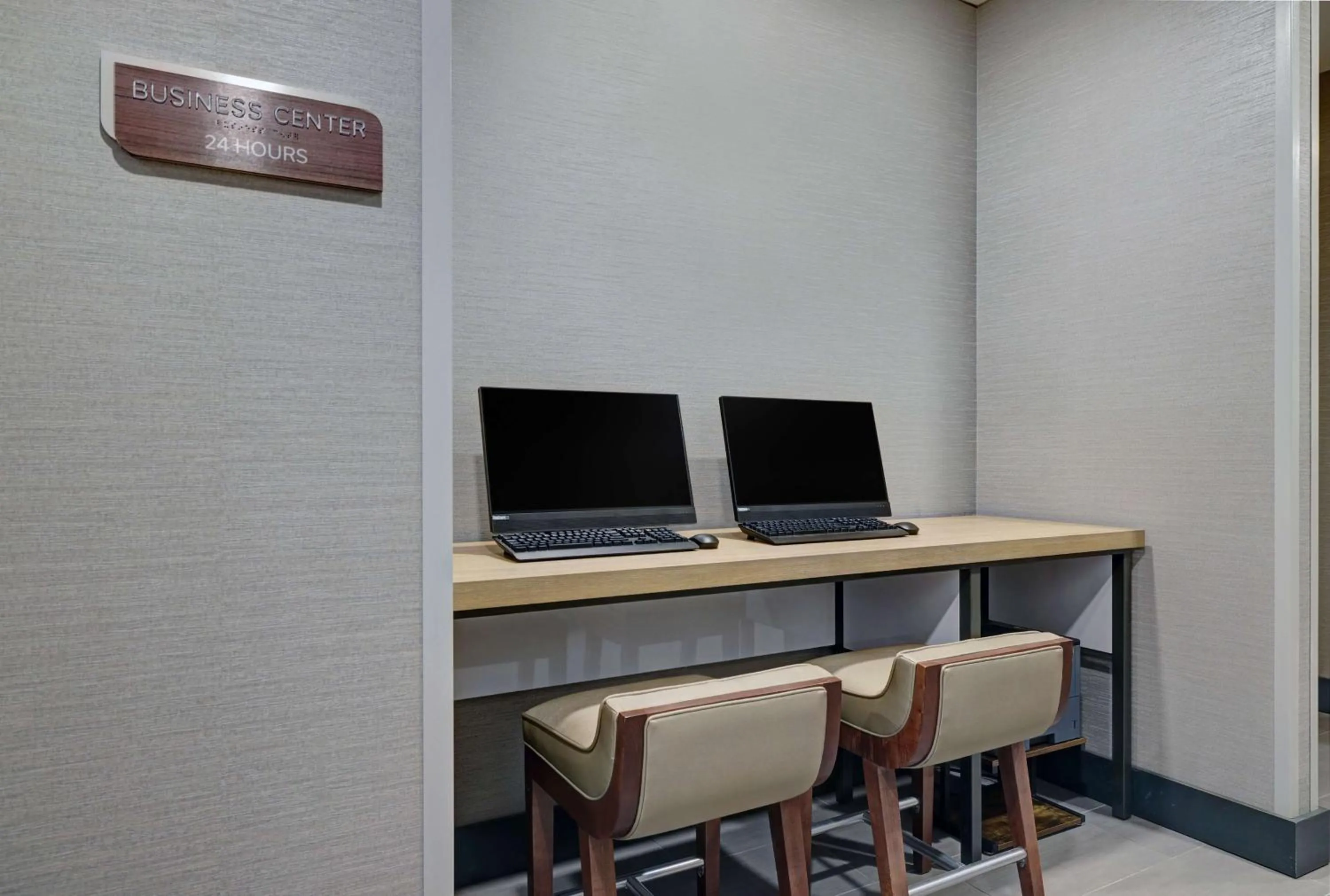 Business facilities in Hilton Garden Inn Manassas