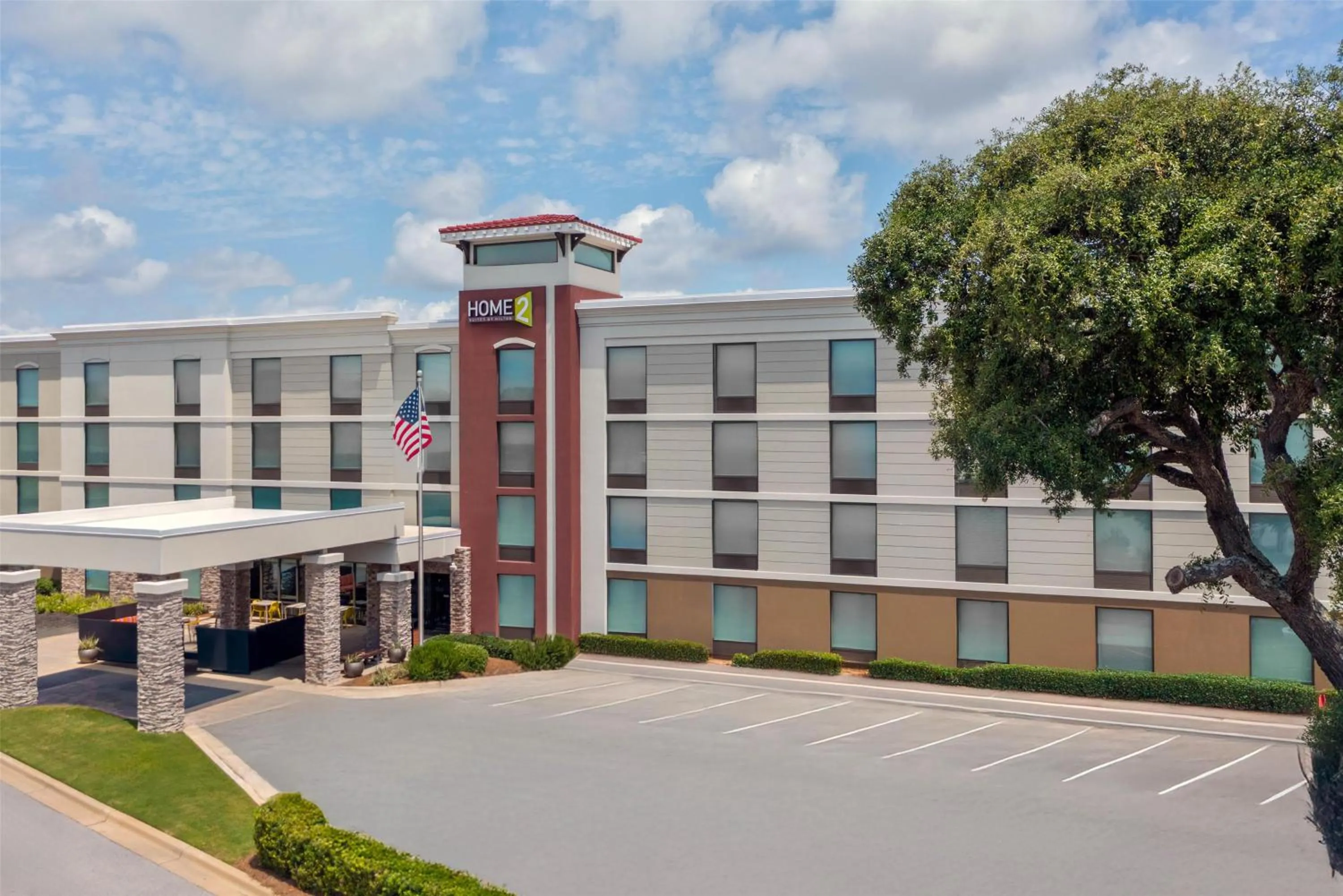 Property building in Home2 Suites by Hilton Gulf Breeze Pensacola Area, FL