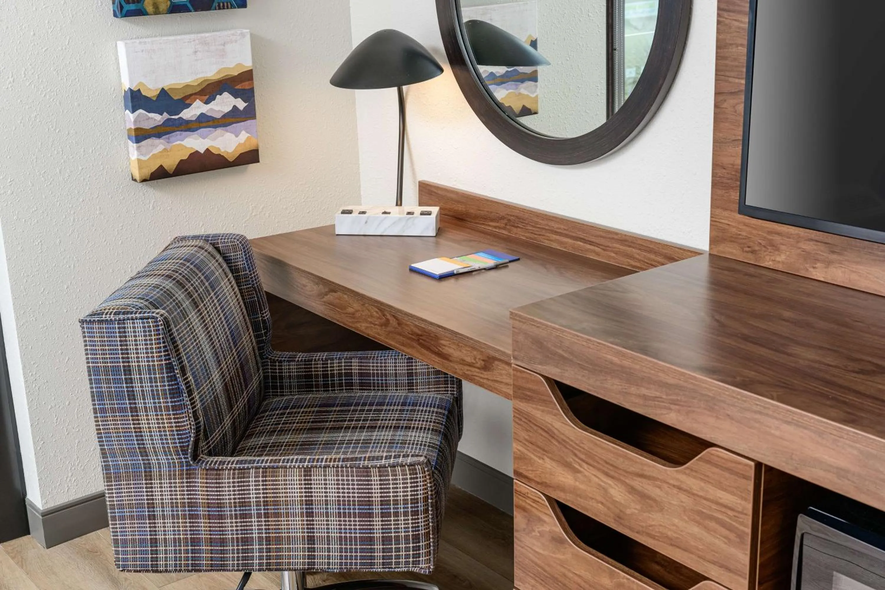 Bedroom in Hampton Inn Blue Ridge, GA