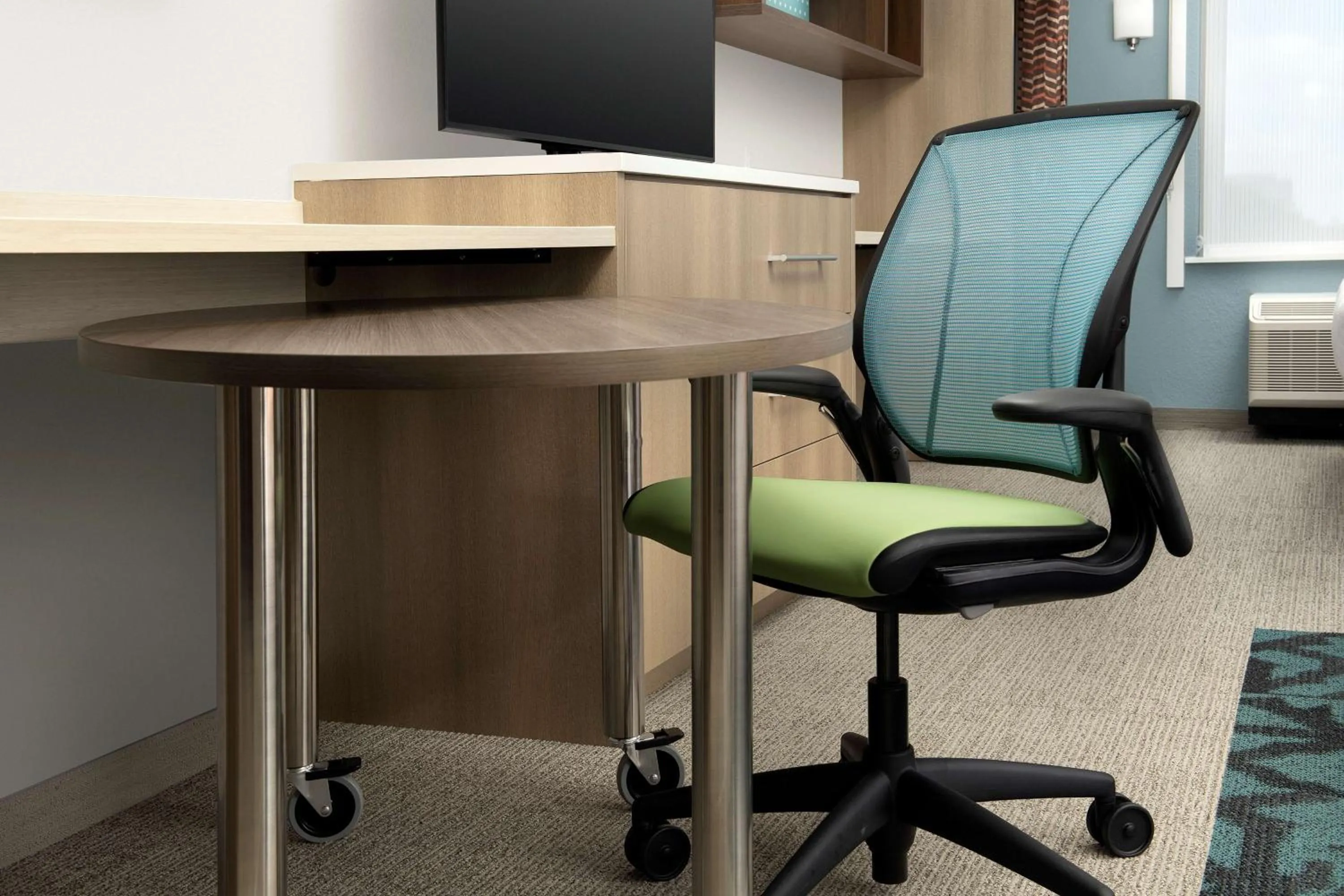 Bedroom in Home2 Suites By Hilton Tampa Westshore Airport, Fl