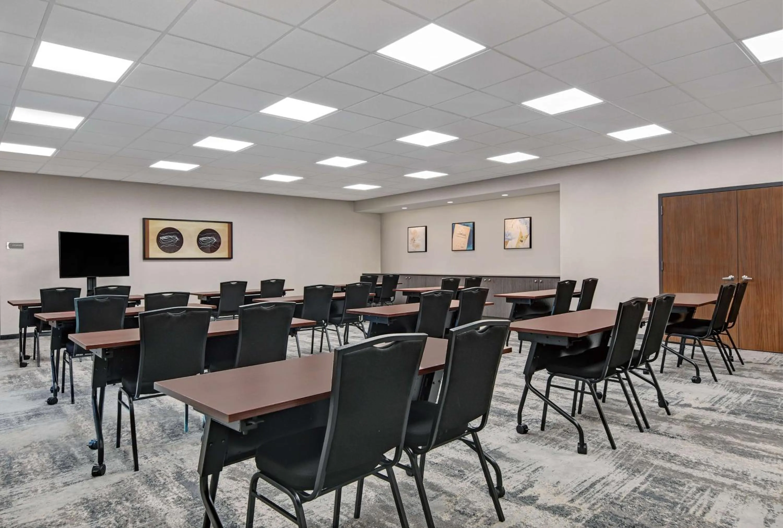 Meeting/conference room in Homewood Suites By Hilton Edison Woodbridge, NJ
