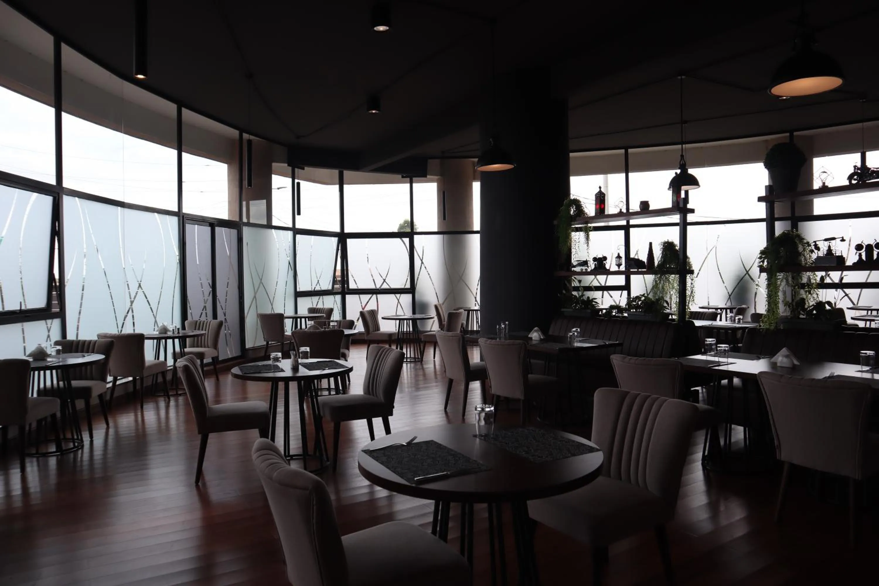 The Curve by the Park Apartments