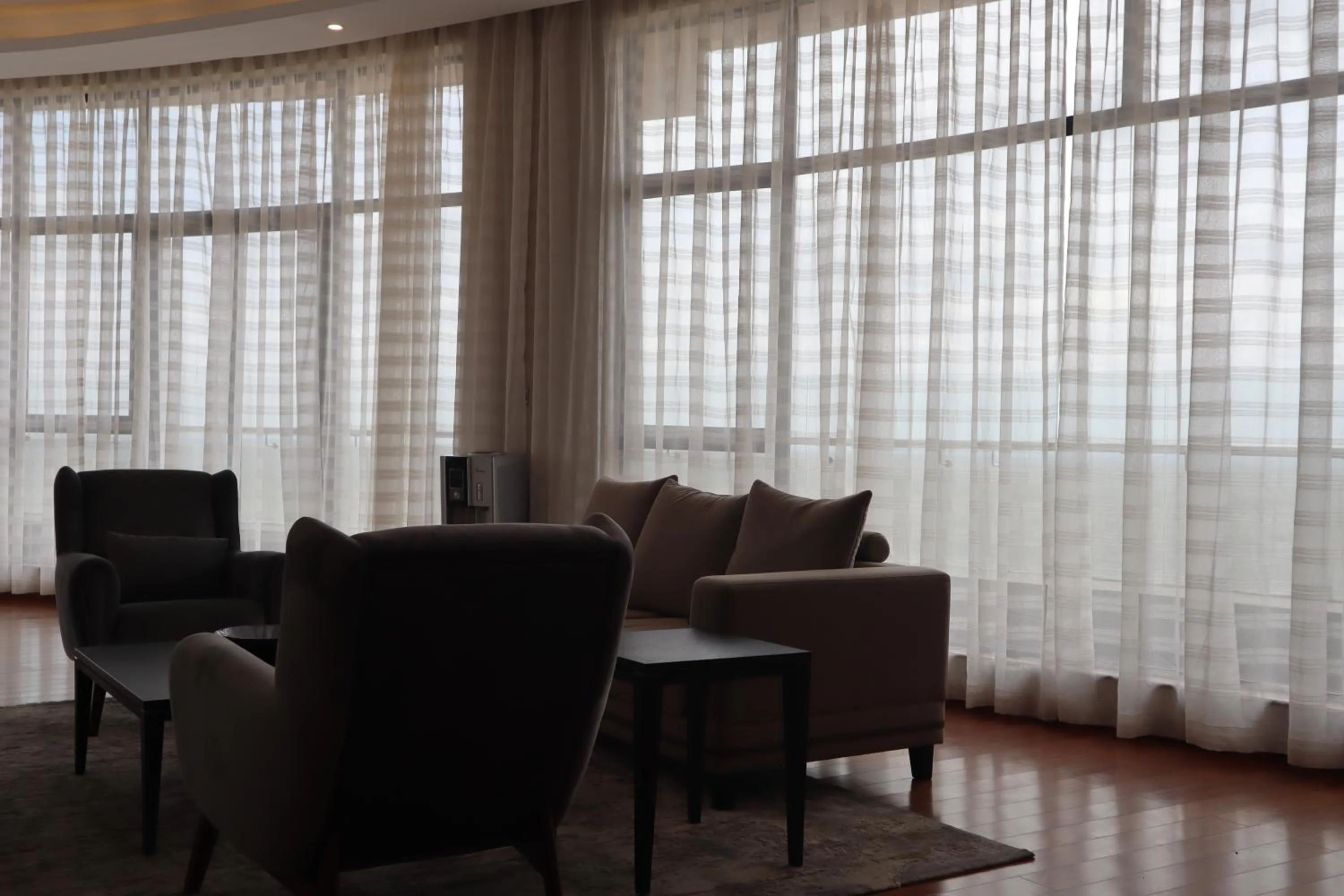 The Curve by the Park Apartments