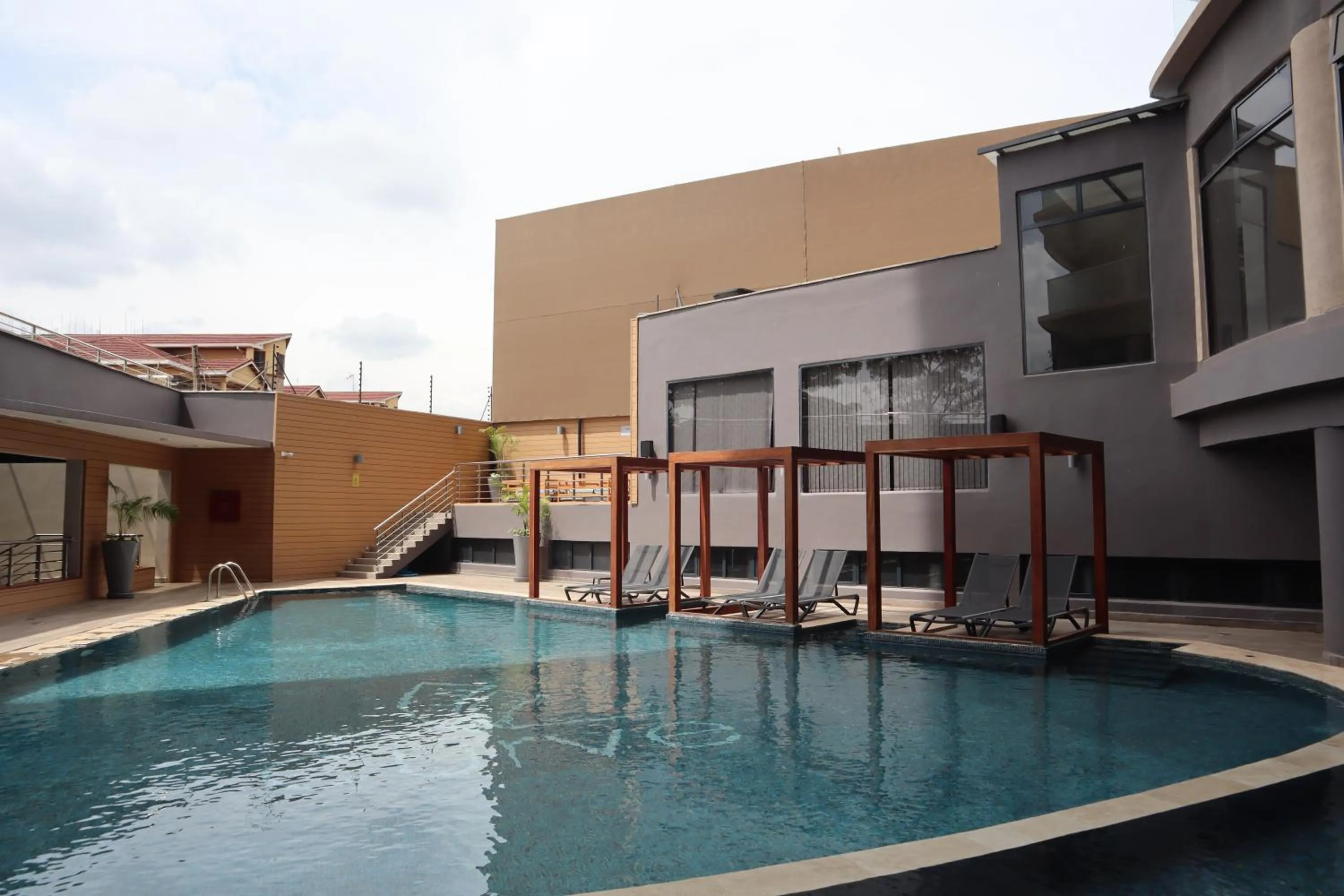 The Curve by the Park Apartments